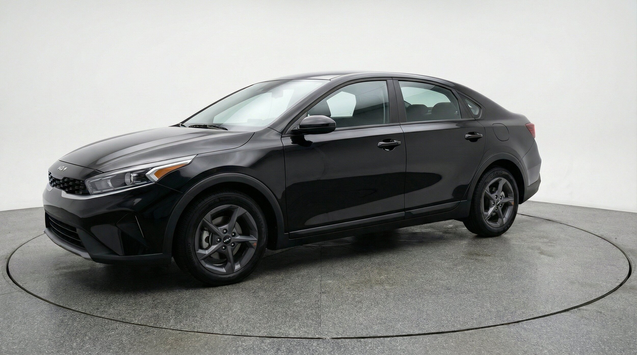 Thumbnail: 2026 Kia K4 - 3