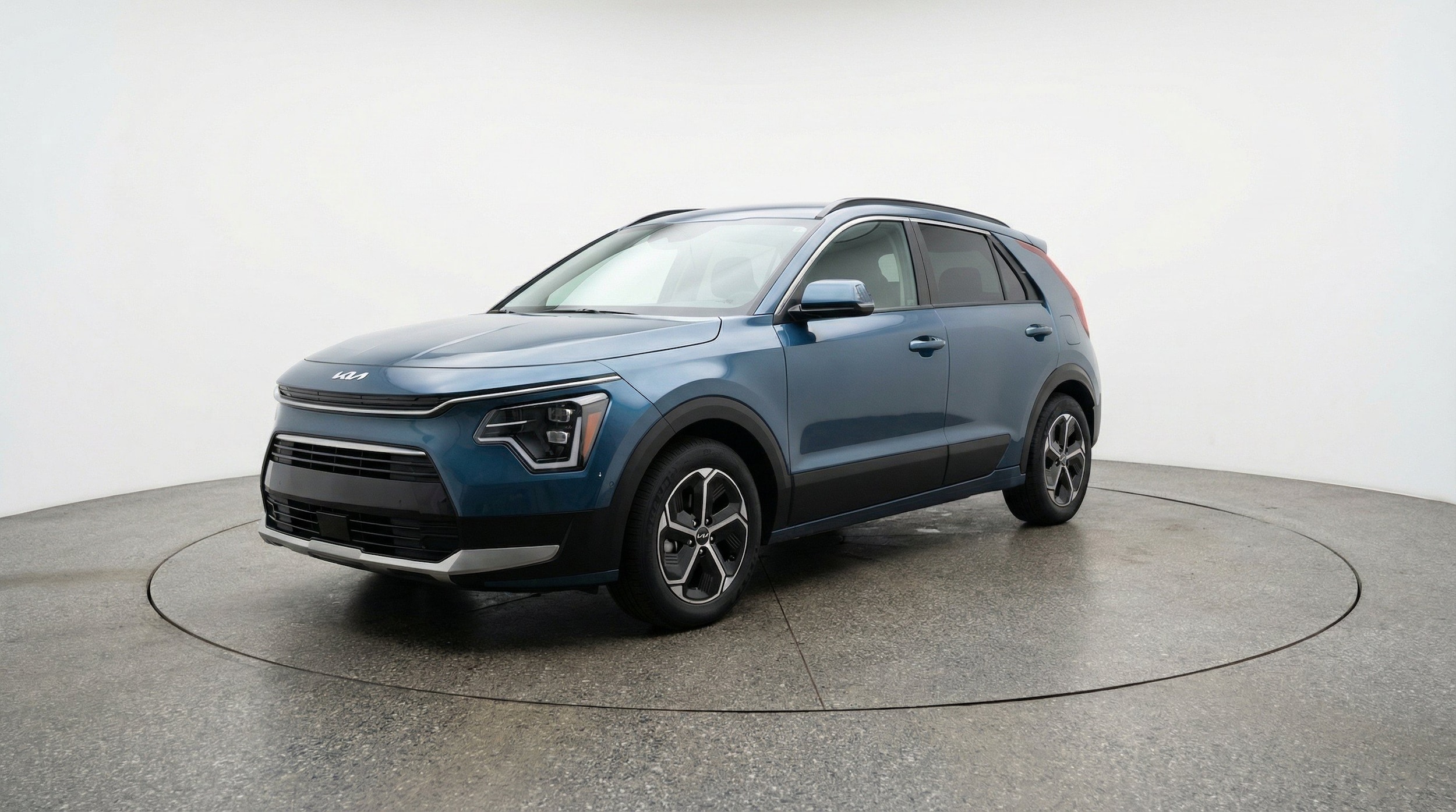 Thumbnail: 2026 Kia Niro - 3