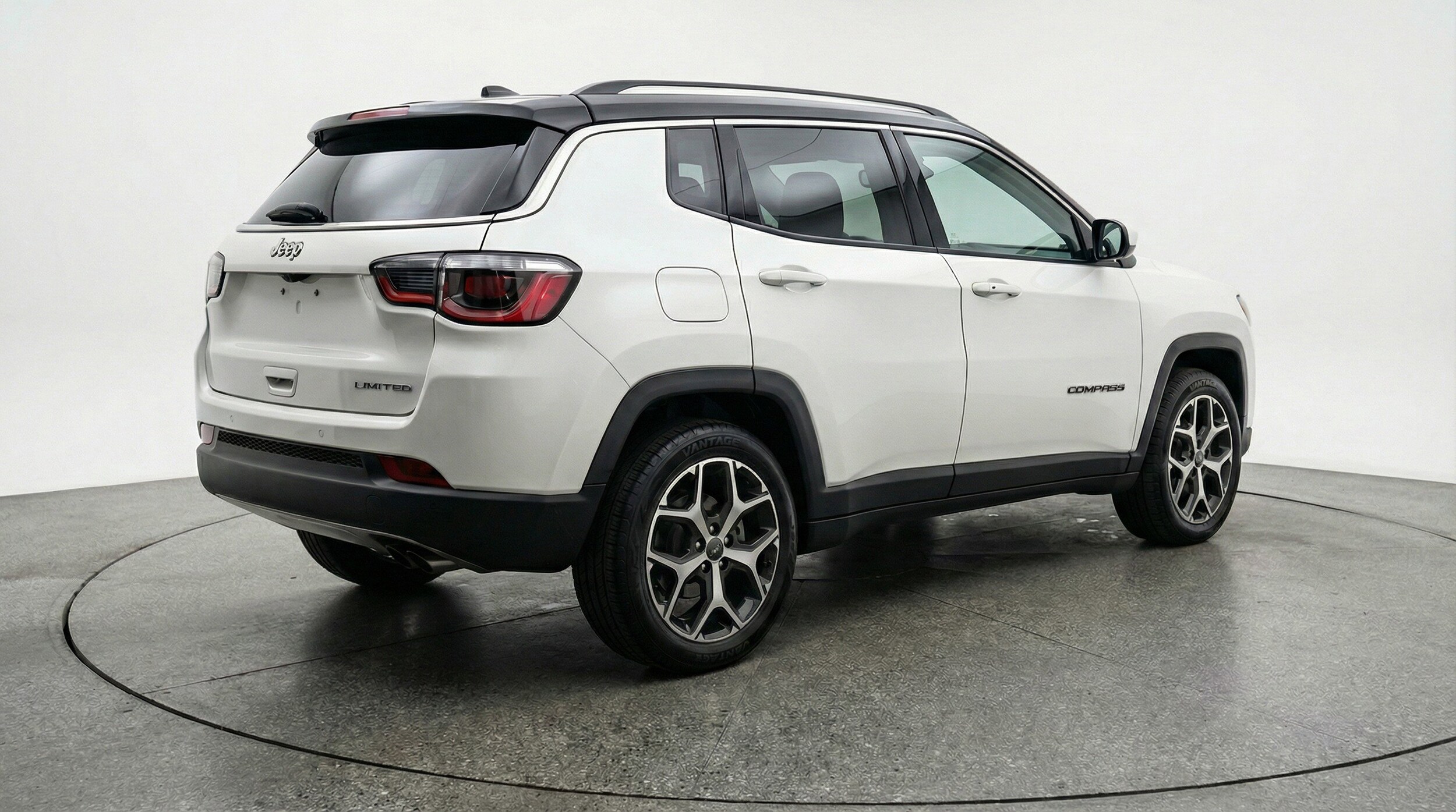 Thumbnail: 2025 Jeep Compass - 9