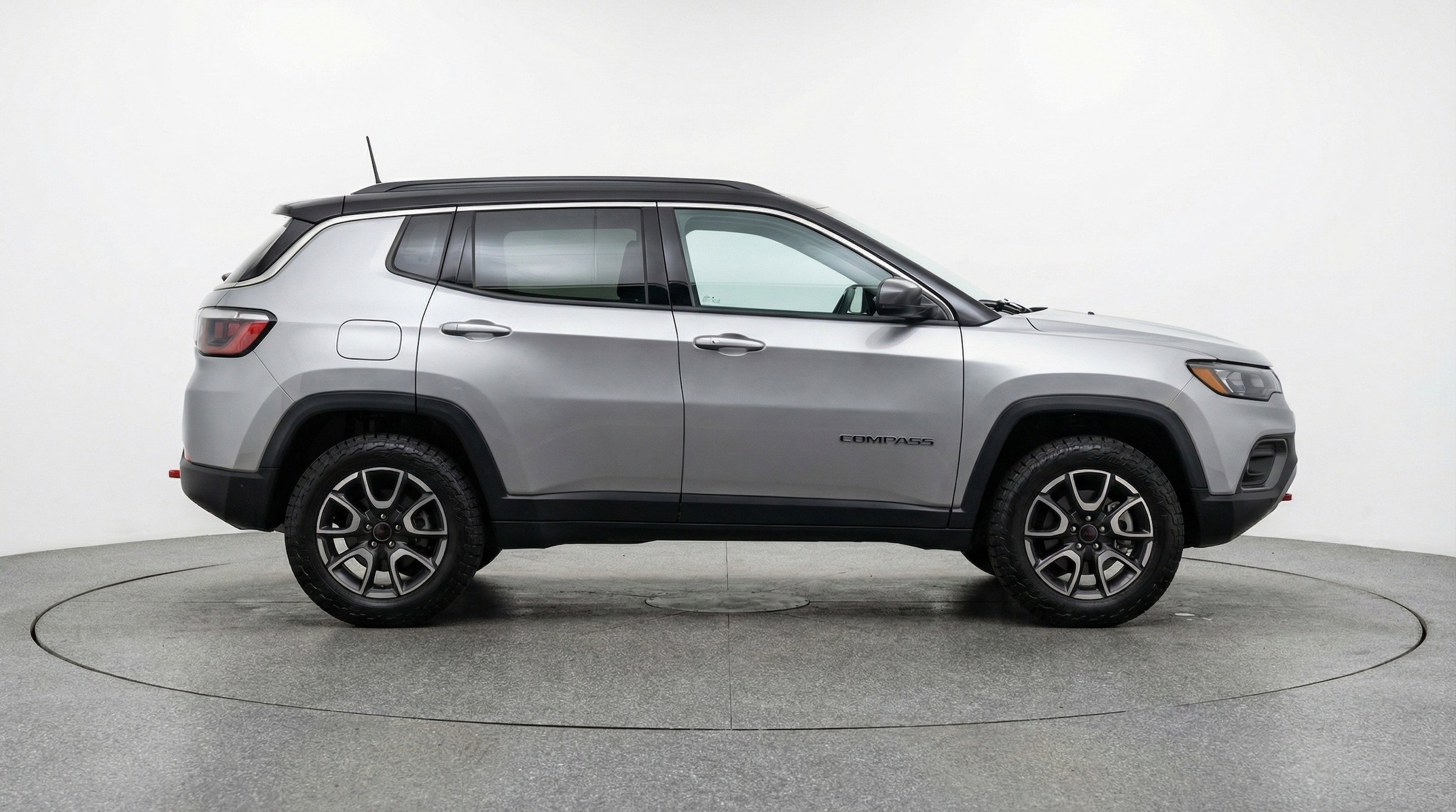 Thumbnail: 2025 Jeep Compass - 11