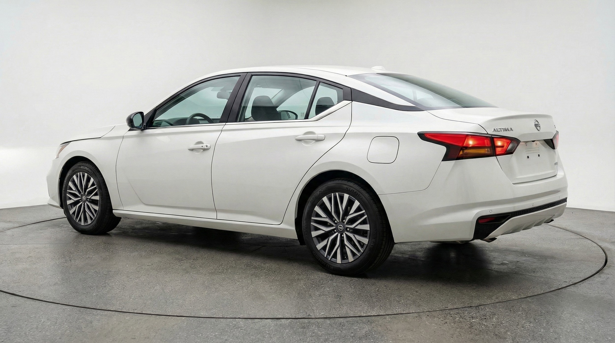 Thumbnail: 2025 Nissan Altima - 6