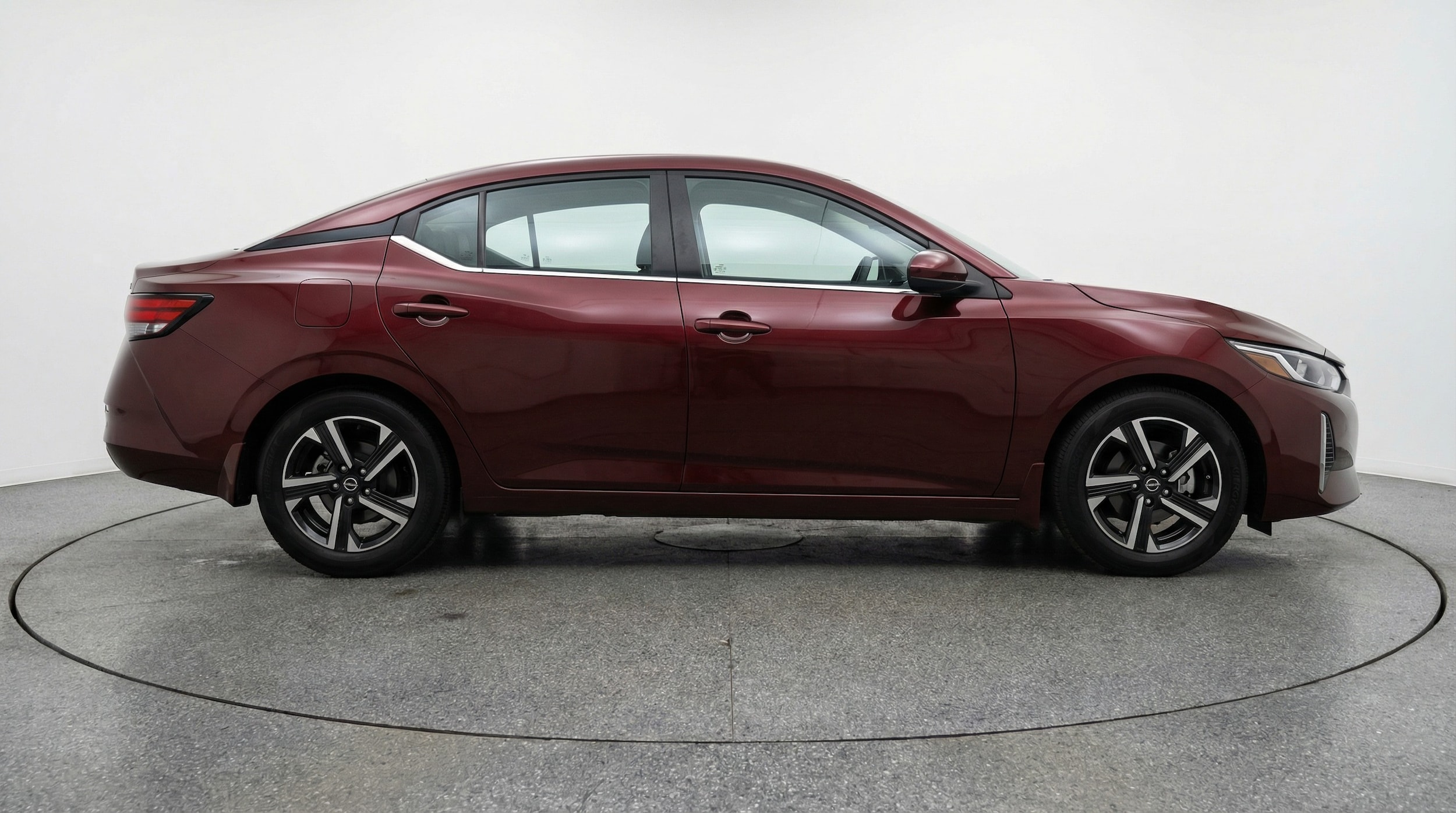 Thumbnail: 2025 Nissan Sentra - 8