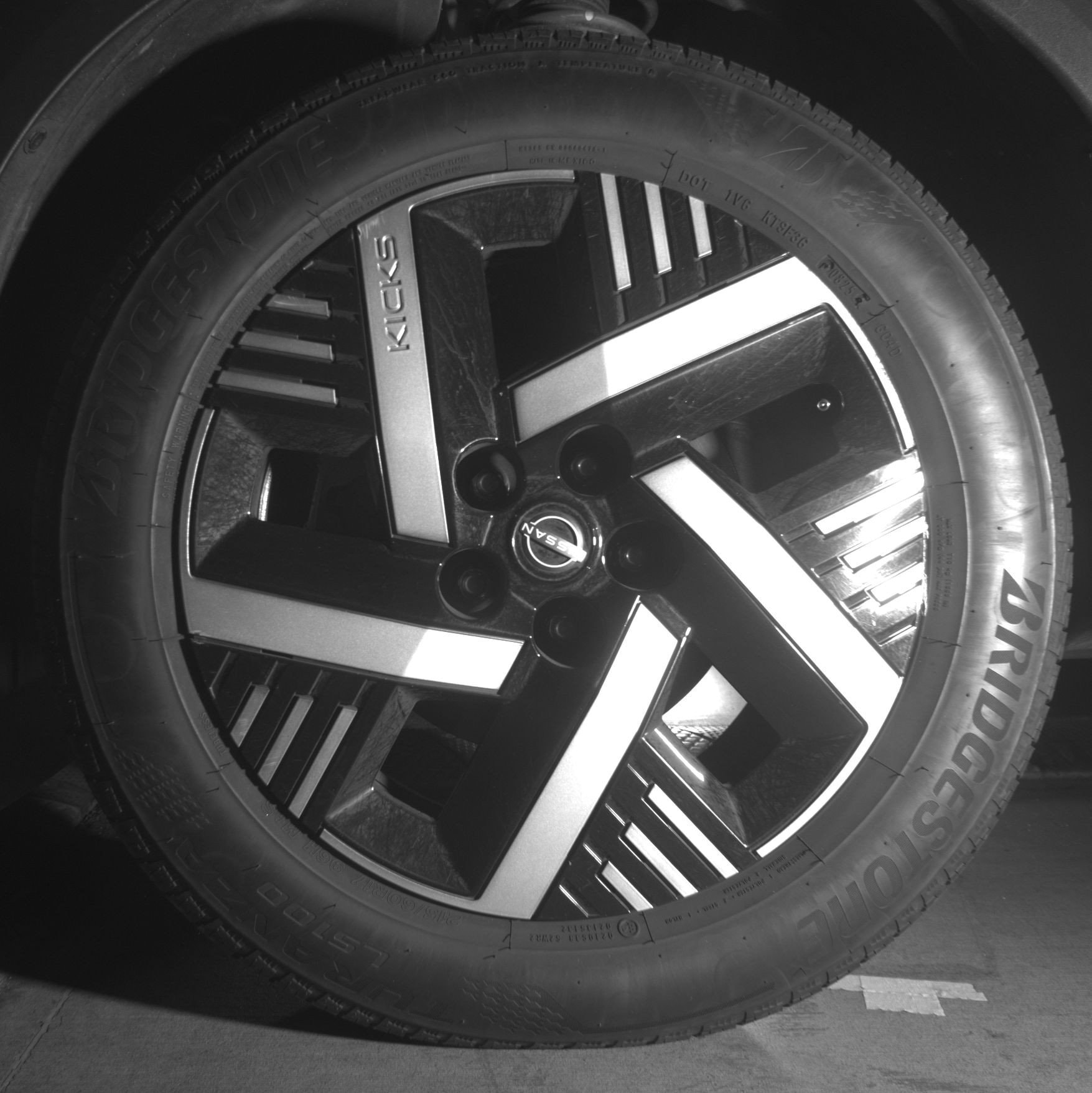 Thumbnail: 2025 Nissan Kicks - 12