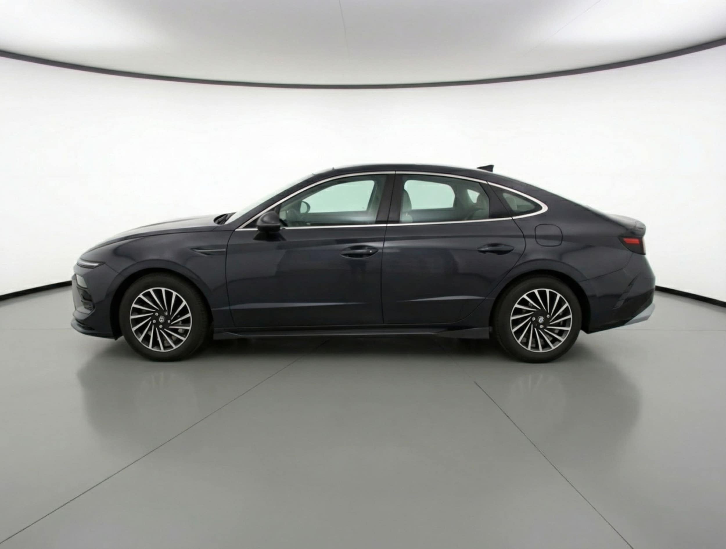 Thumbnail: 2025 Hyundai Sonata - 4