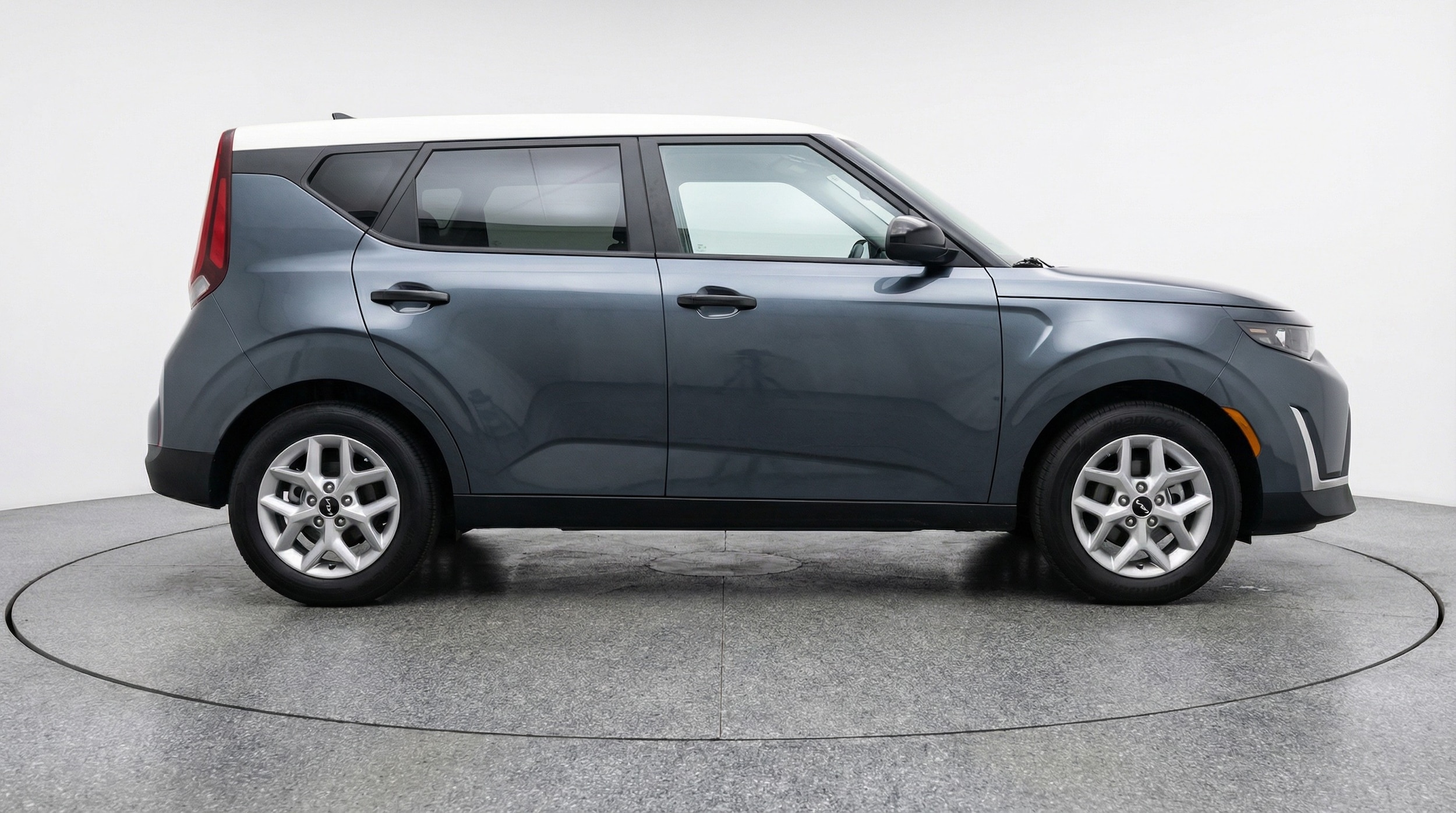 Thumbnail: 2025 Kia Soul - 8