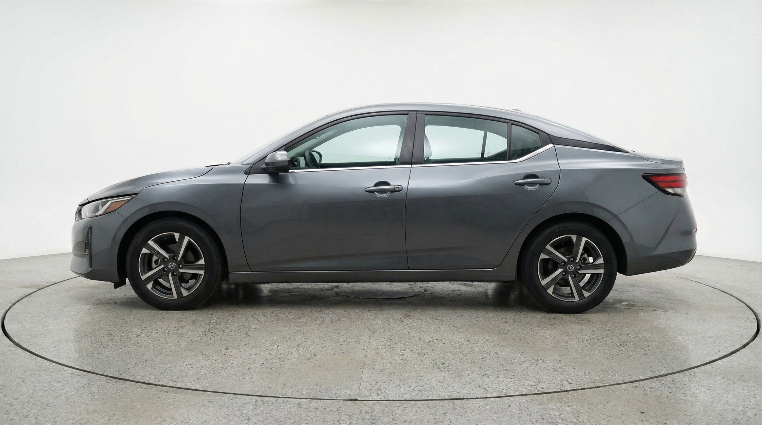 Thumbnail: 2025 Nissan Sentra - 5
