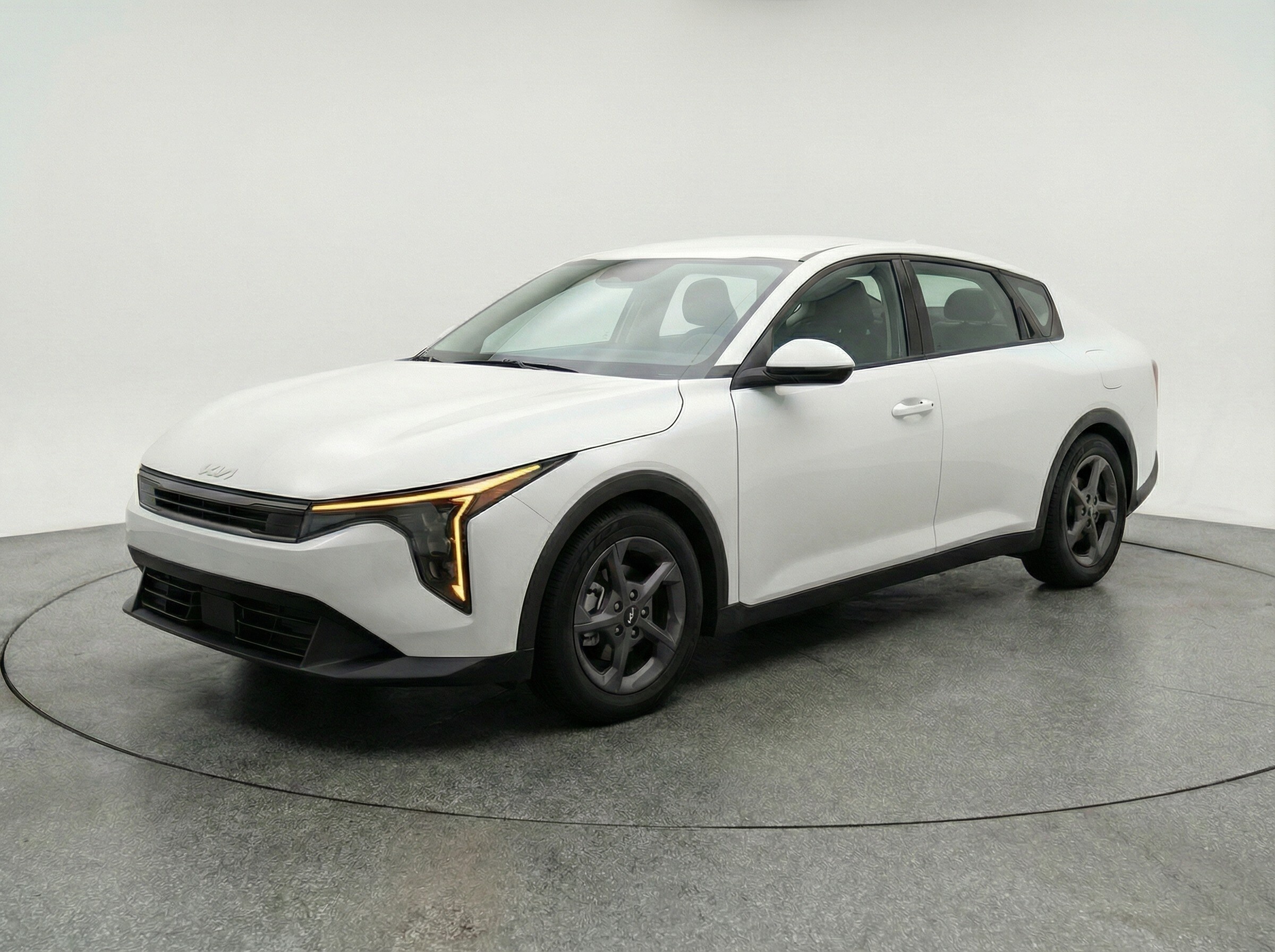 Thumbnail: 2025 Kia K4 - 3