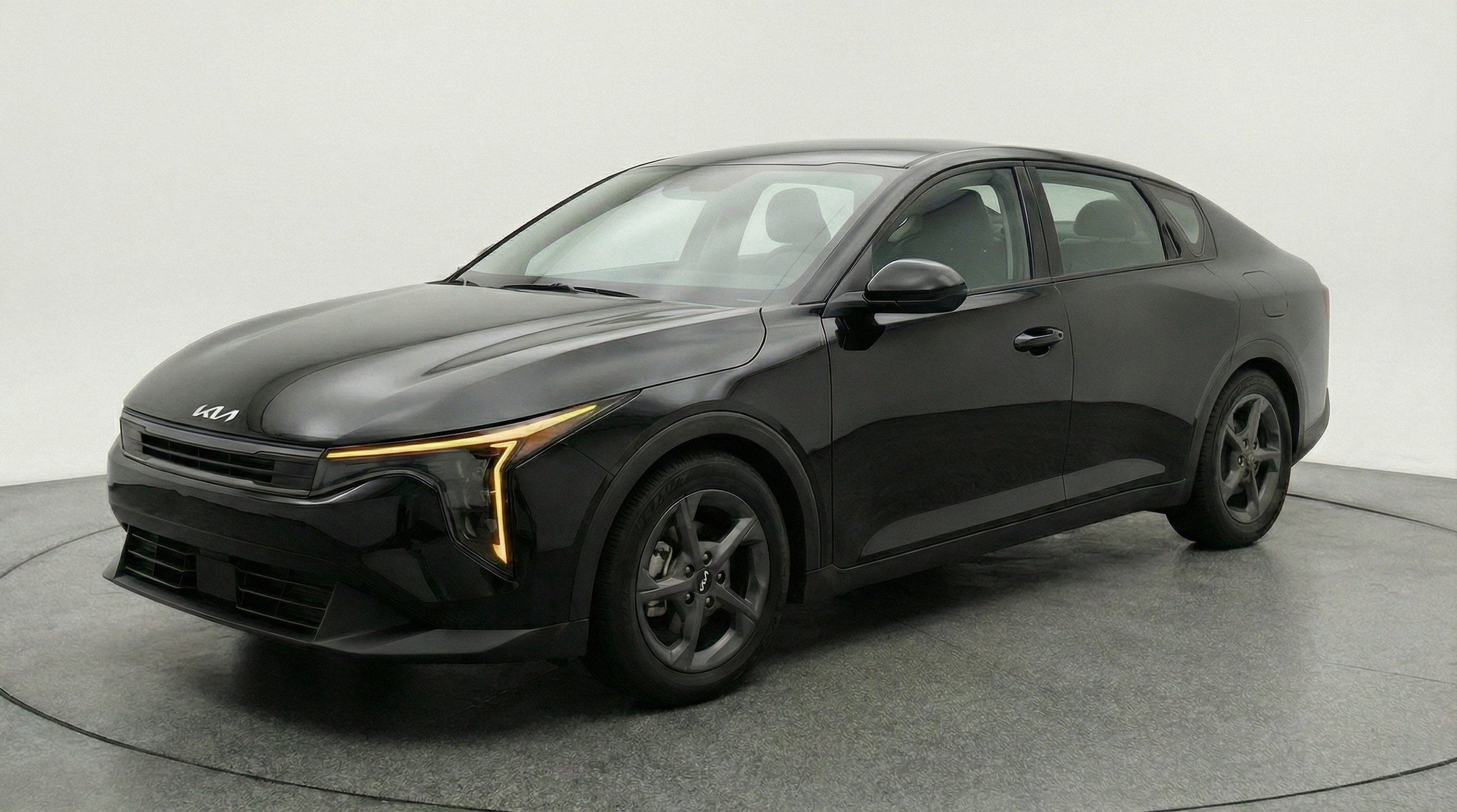 Thumbnail: 2025 Kia K4 - 3