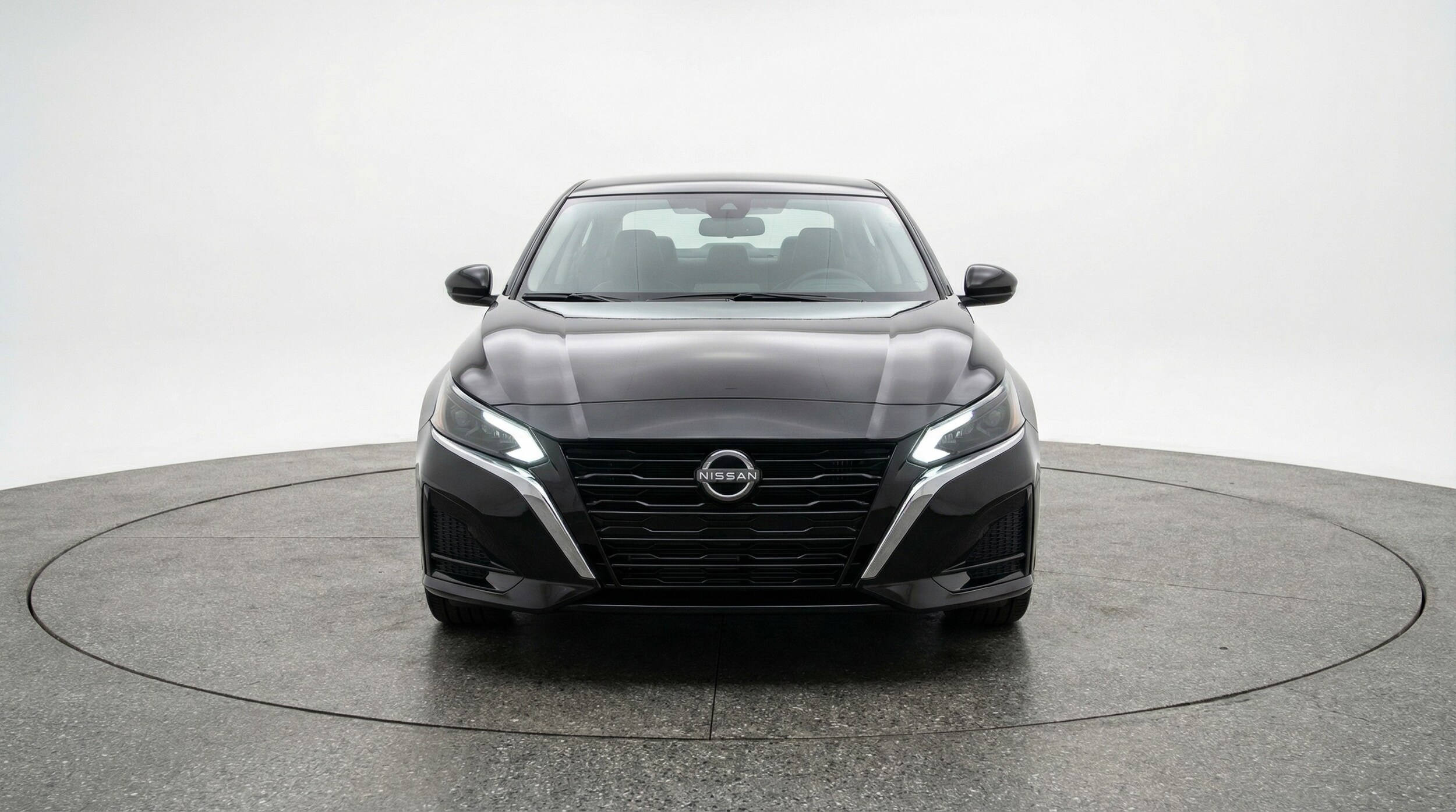 Thumbnail: 2025 Nissan Altima - 2