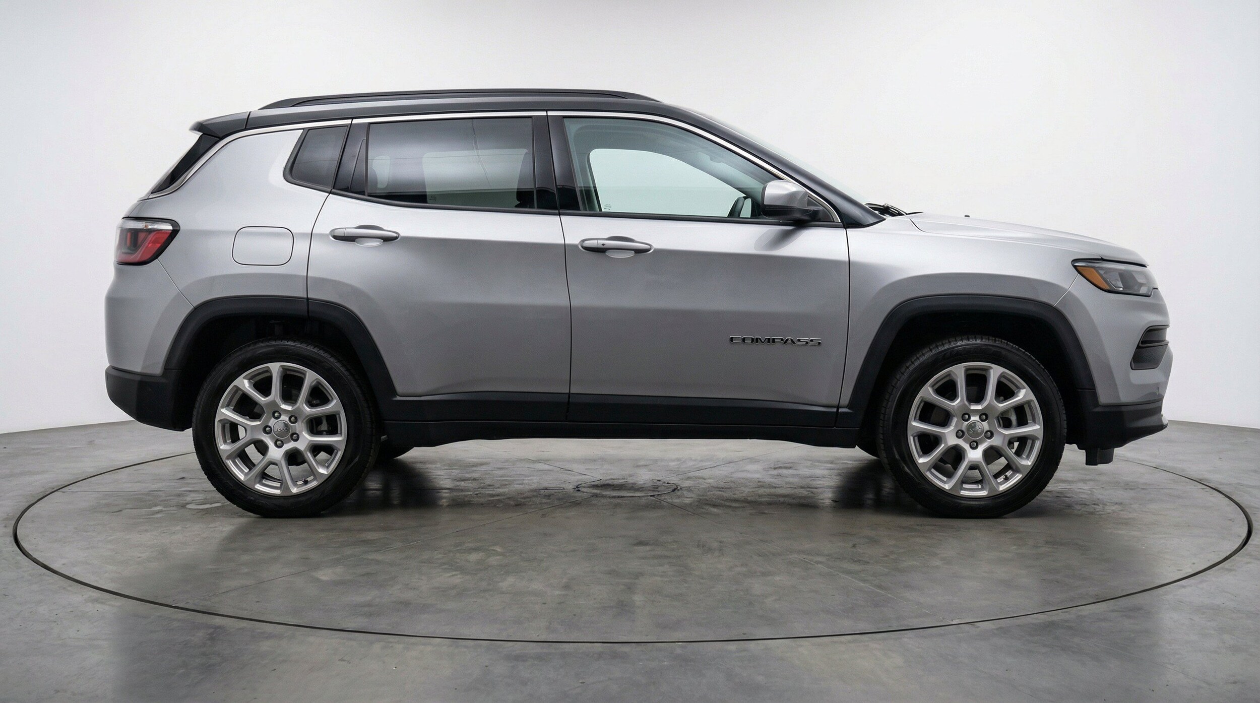 Thumbnail: 2025 Jeep Compass - 11