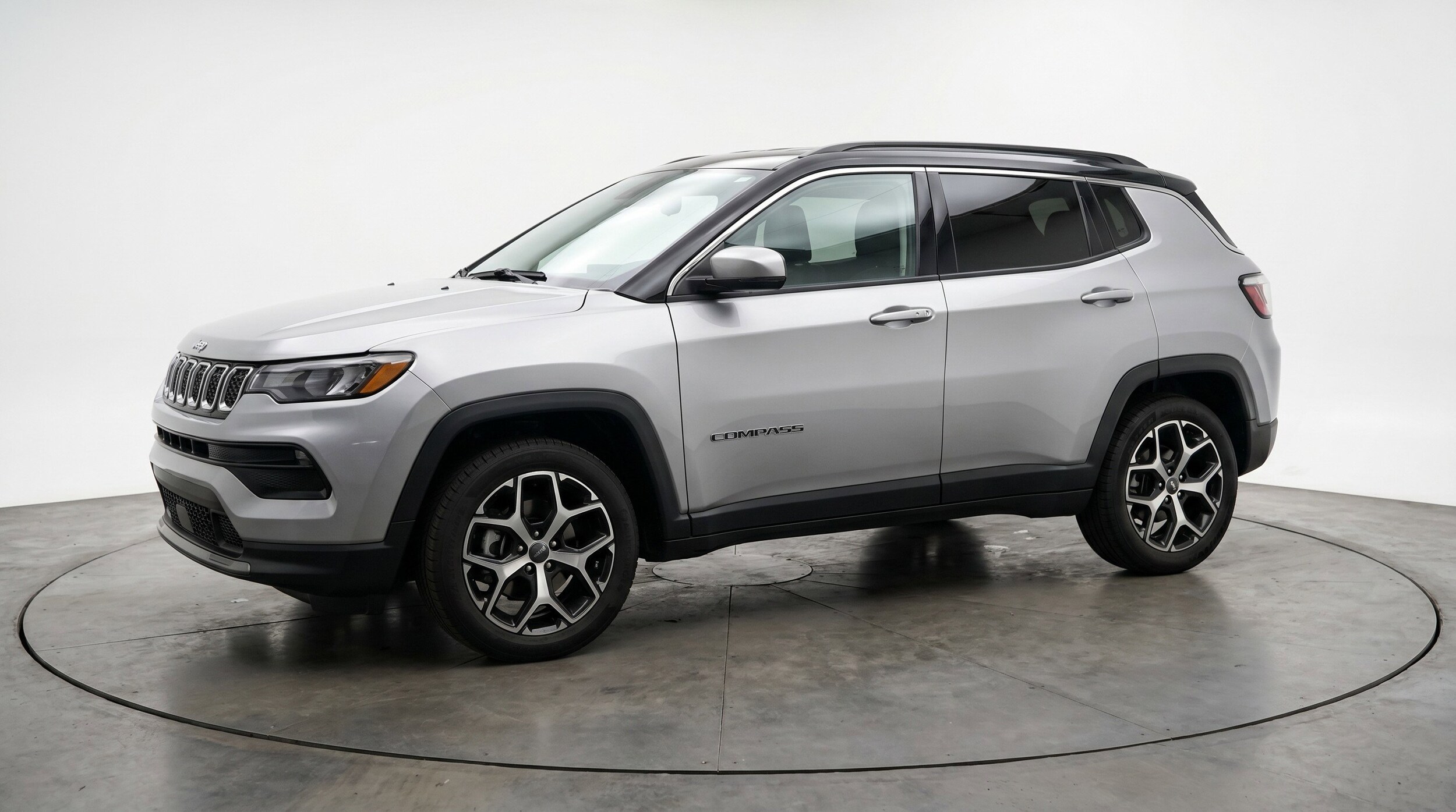 Thumbnail: 2025 Jeep Compass - 3