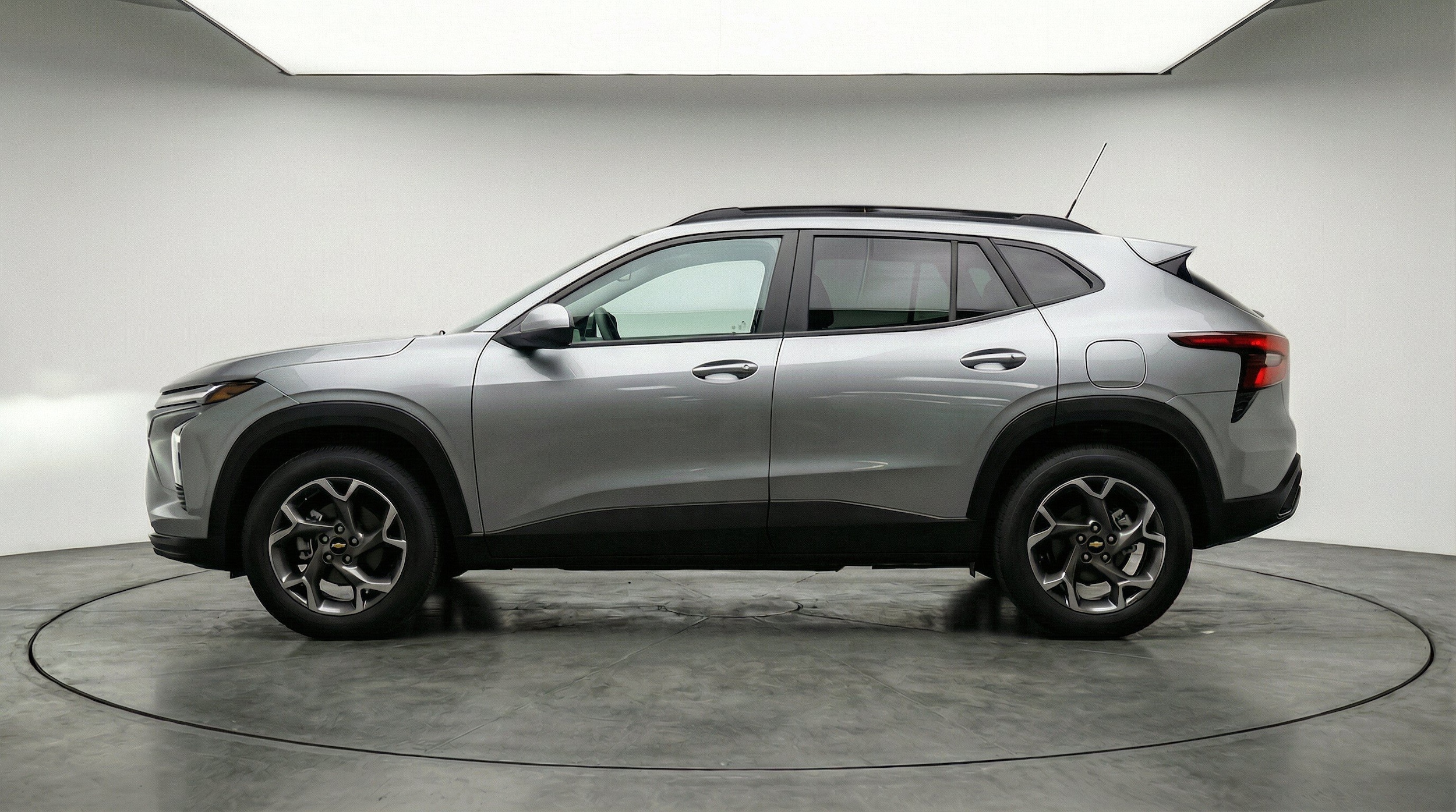 Thumbnail: 2025 Chevrolet Trax - 5