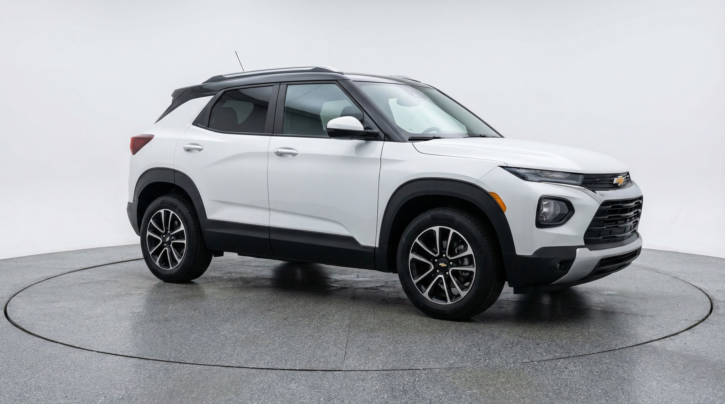 Thumbnail: 2025 Chevrolet TrailBlazer - 1