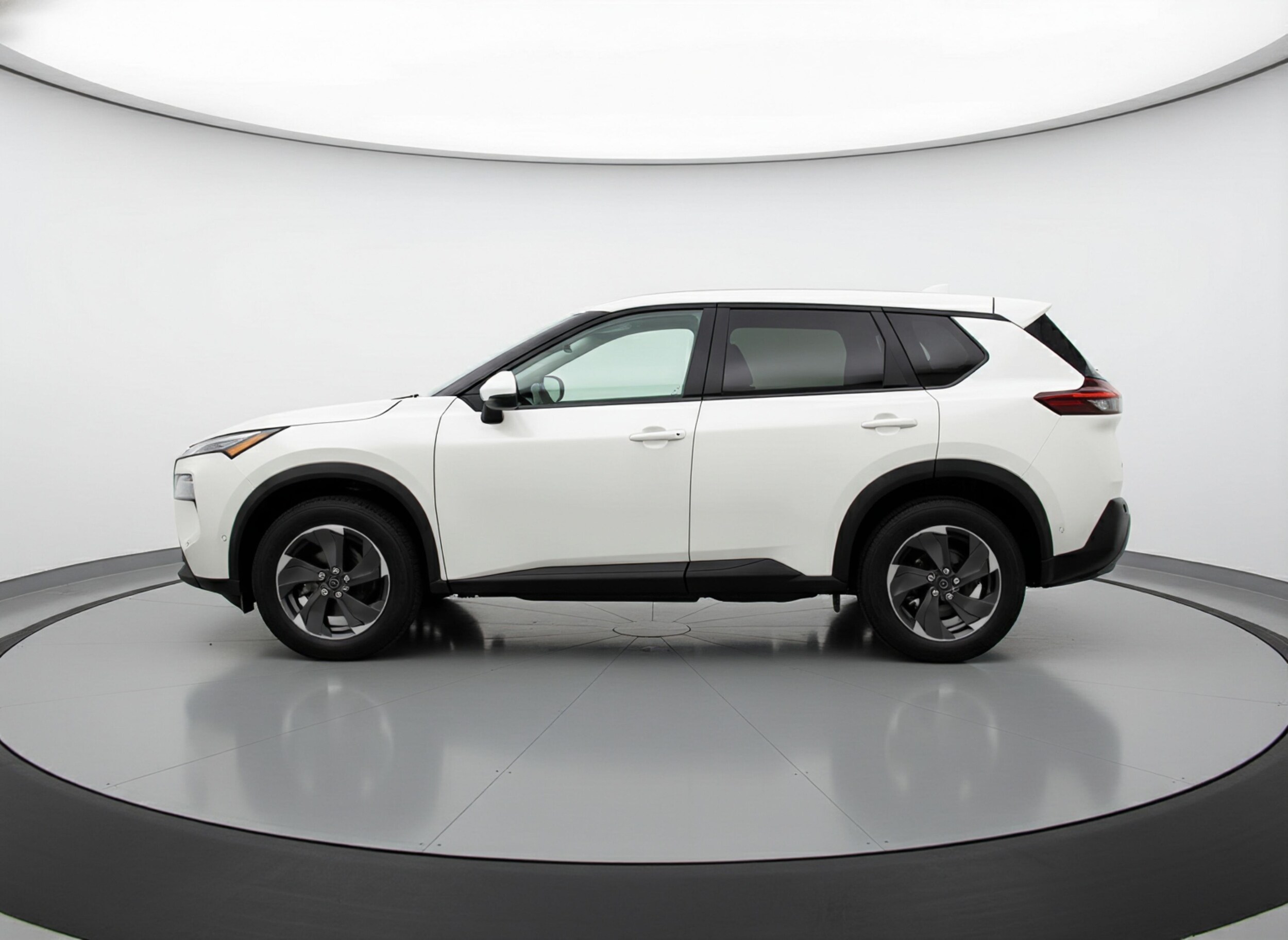Thumbnail: 2025 Nissan Rogue - 4