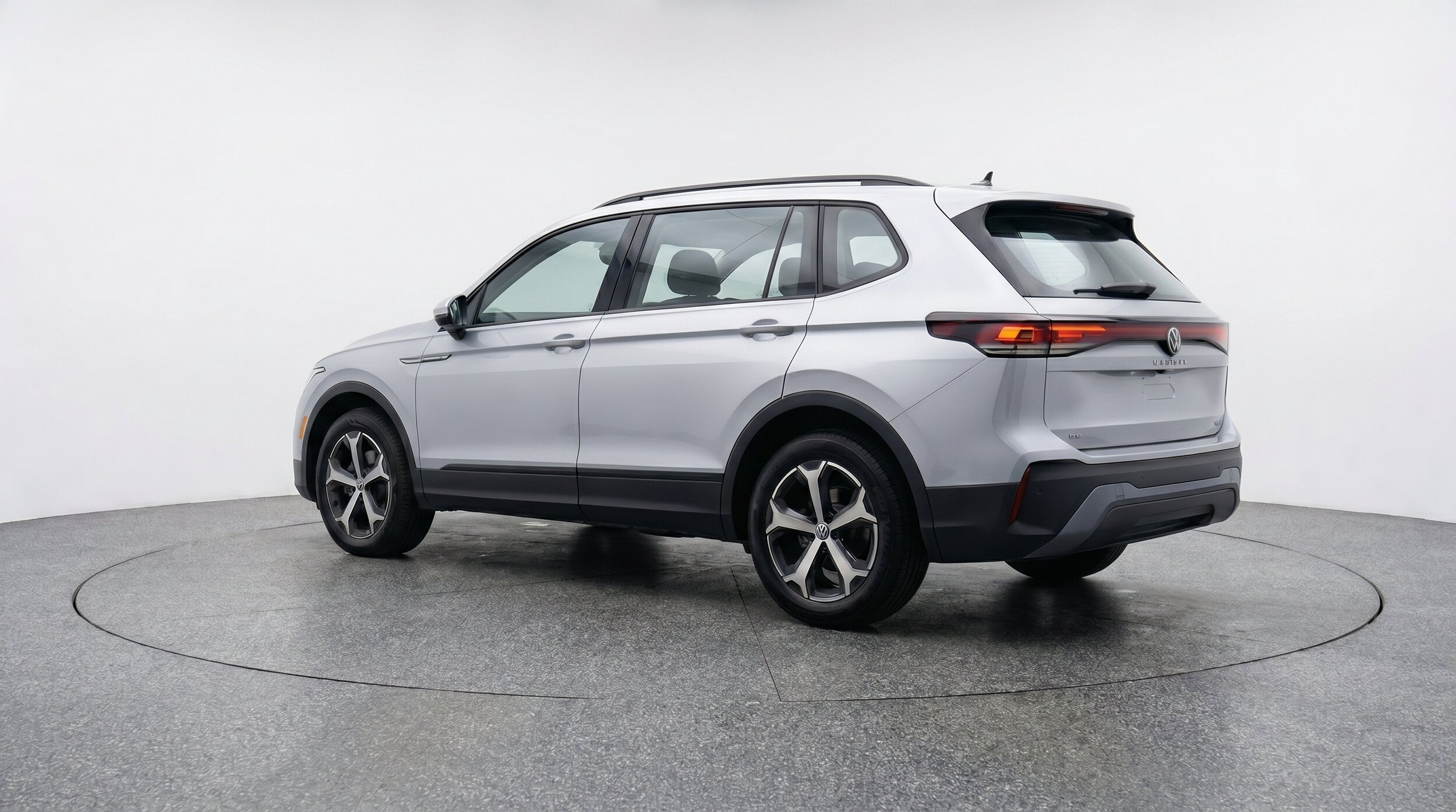Thumbnail: 2026 Volkswagen Tiguan - 6