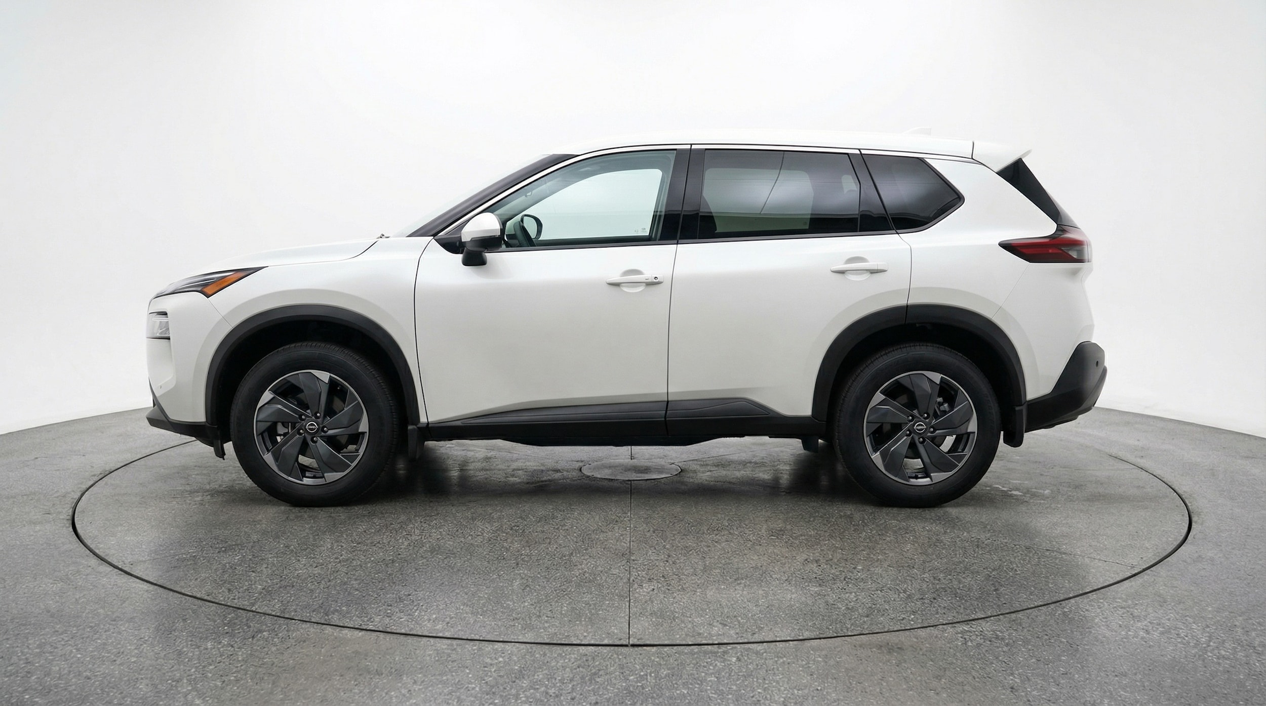 Thumbnail: 2025 Nissan Rogue - 4