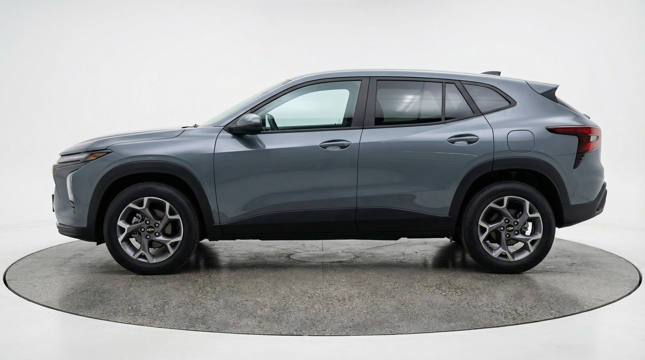 Thumbnail: 2025 Chevrolet Trax - 5