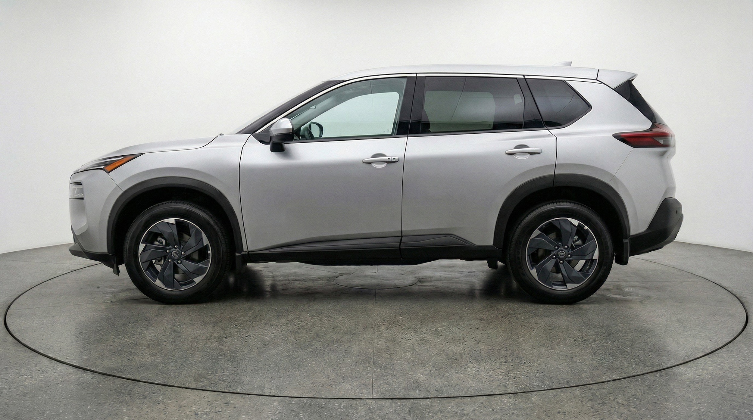 Thumbnail: 2025 Nissan Rogue - 5