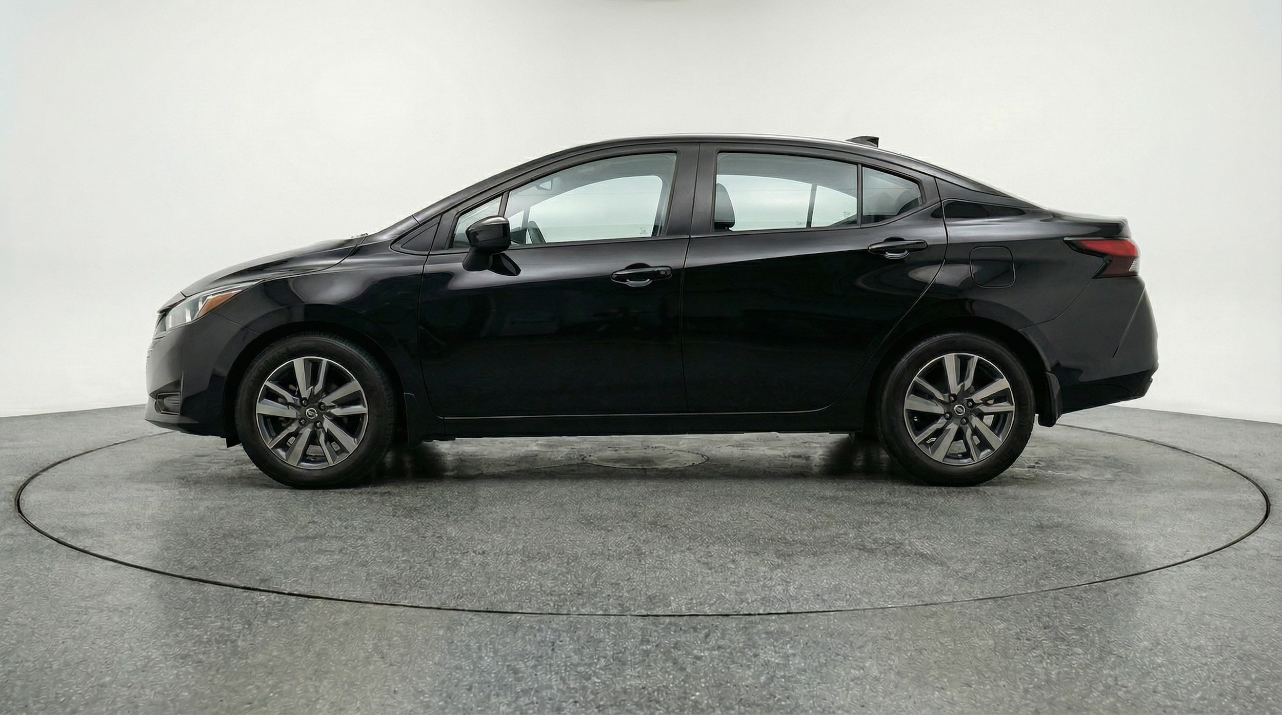 Thumbnail: 2025 Nissan Versa - 4