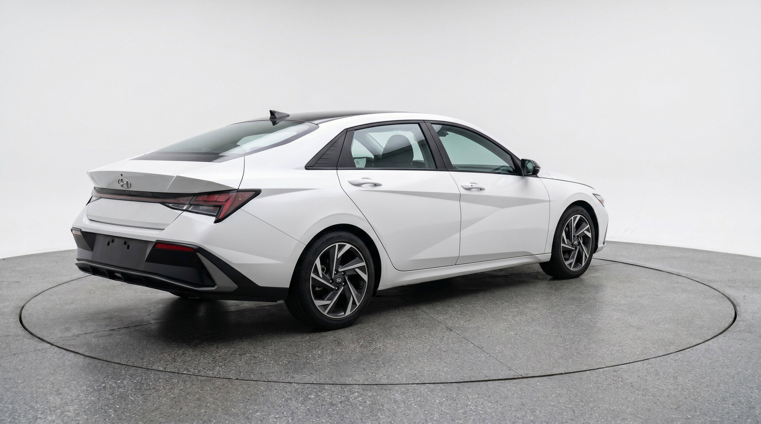 Thumbnail: 2025 Hyundai Elantra - 9