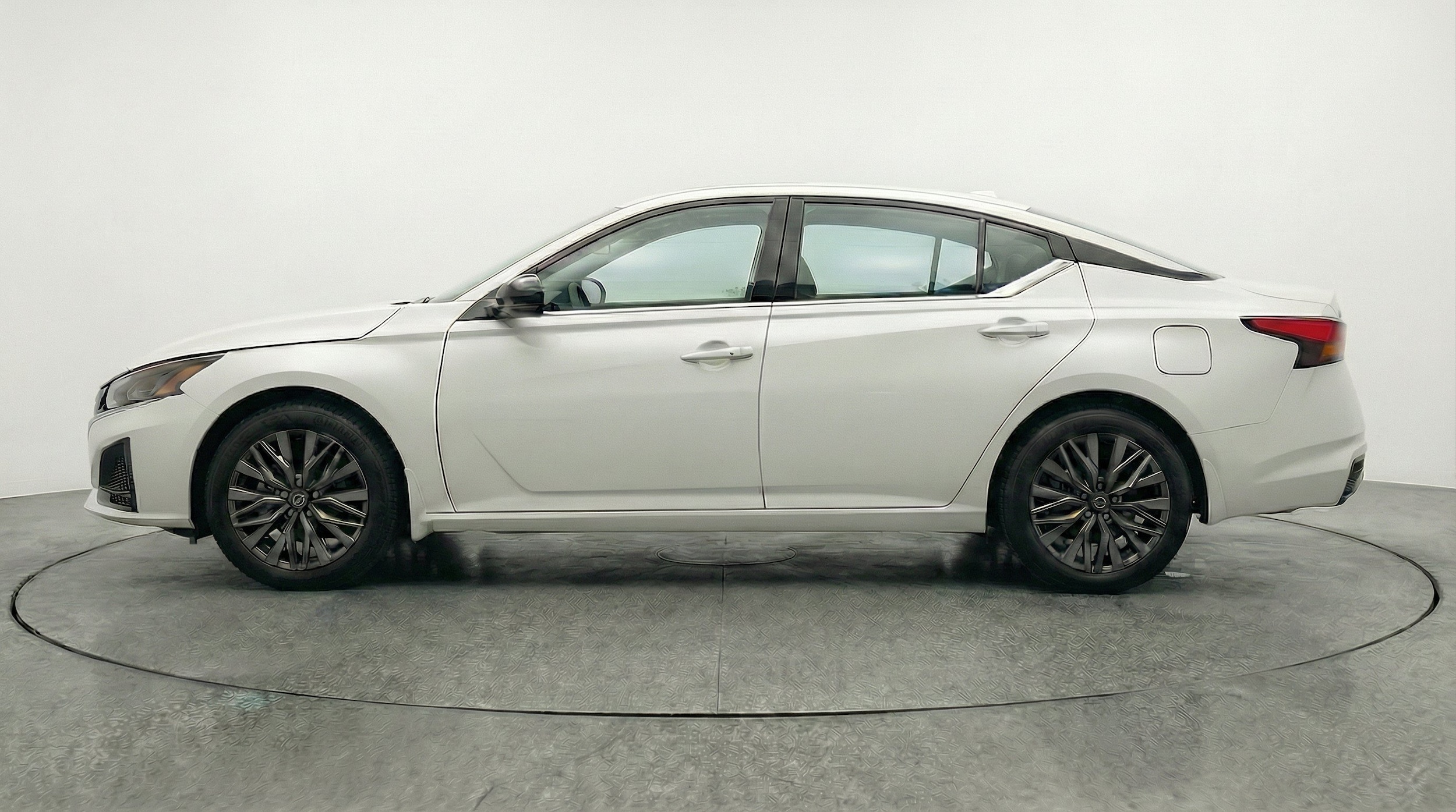 Thumbnail: 2026 Nissan Altima - 5