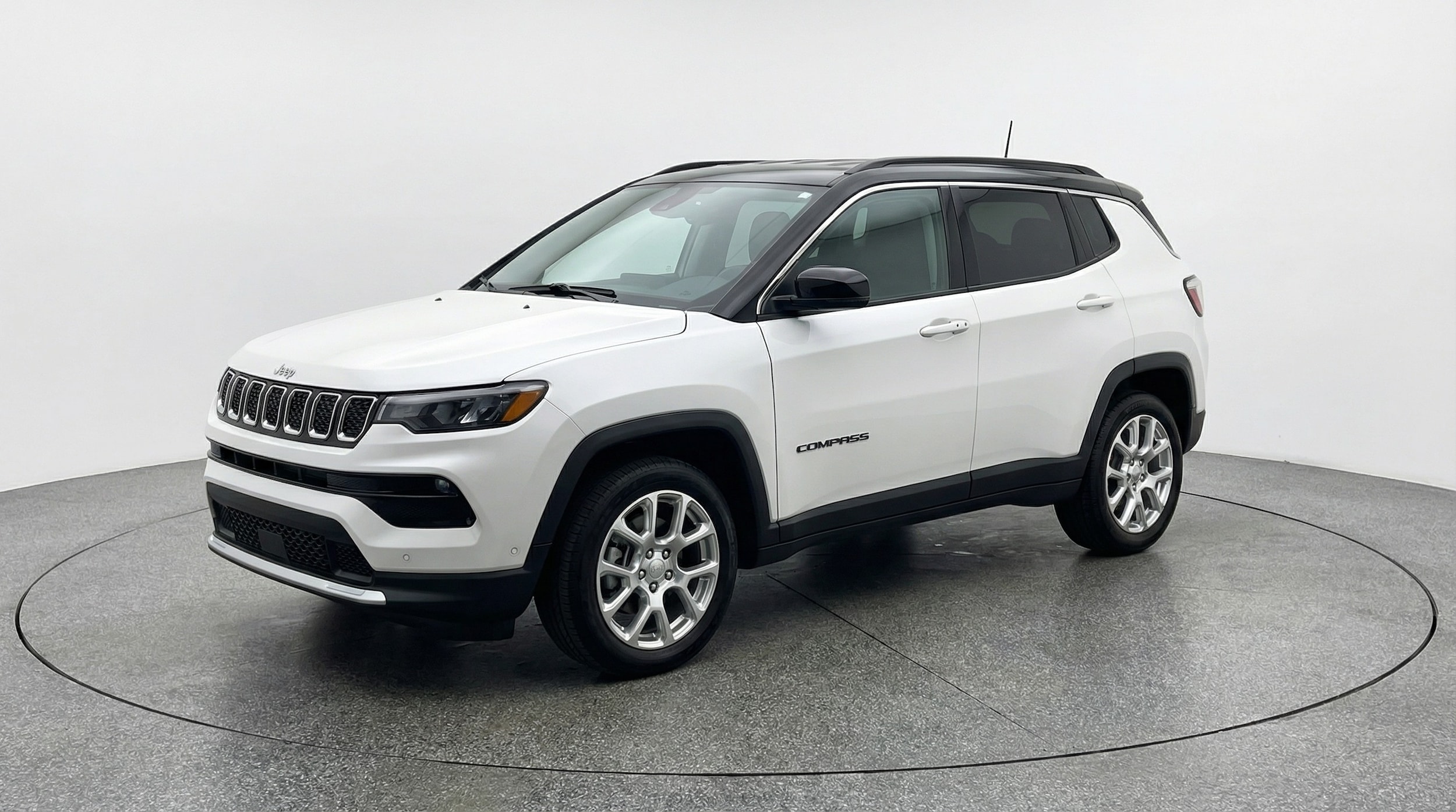Thumbnail: 2025 Jeep Compass - 3