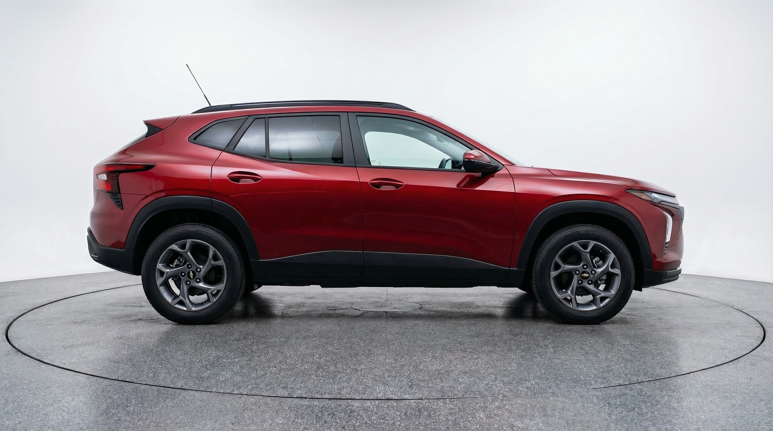 Thumbnail: 2025 Chevrolet Trax - 8