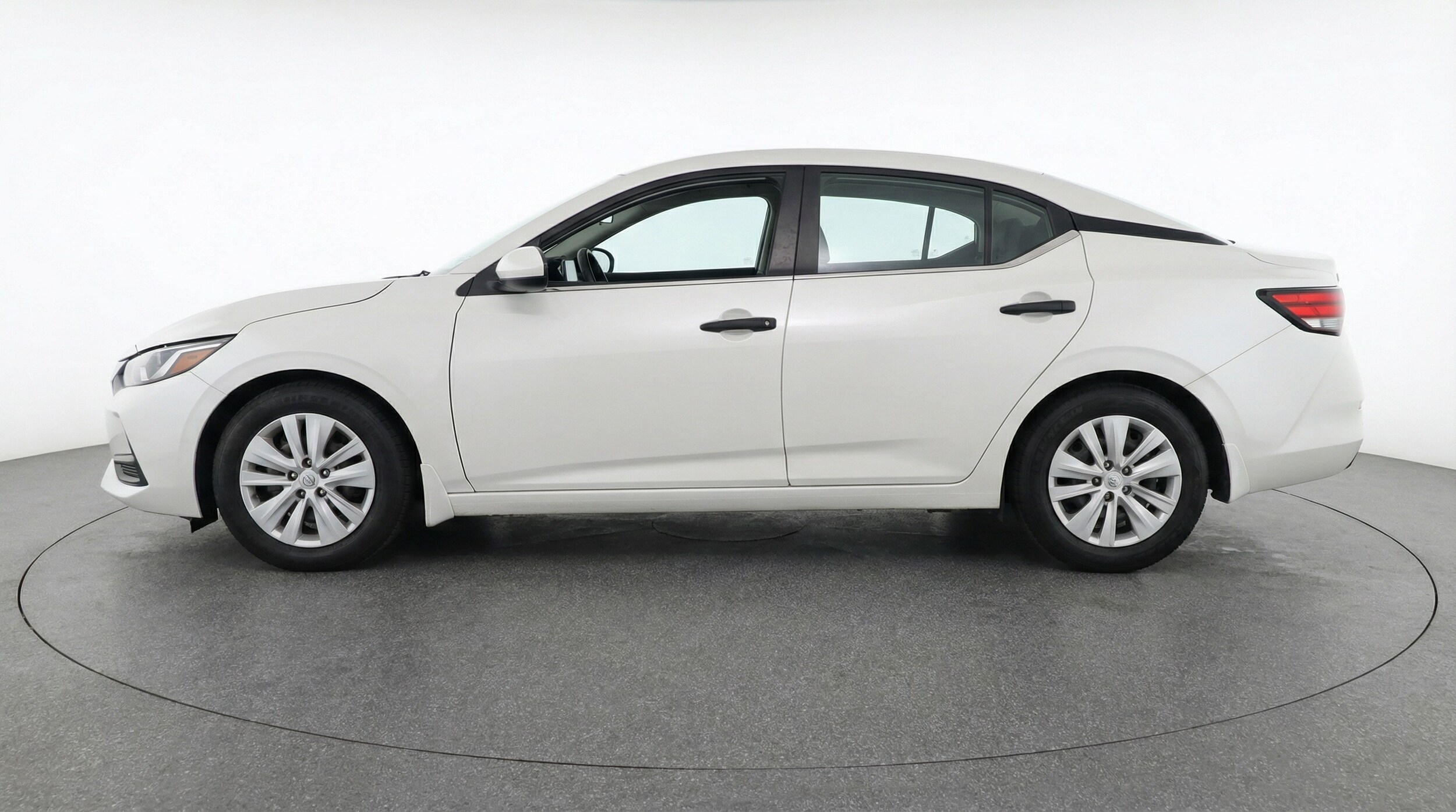 Thumbnail: 2025 Nissan Sentra - 4