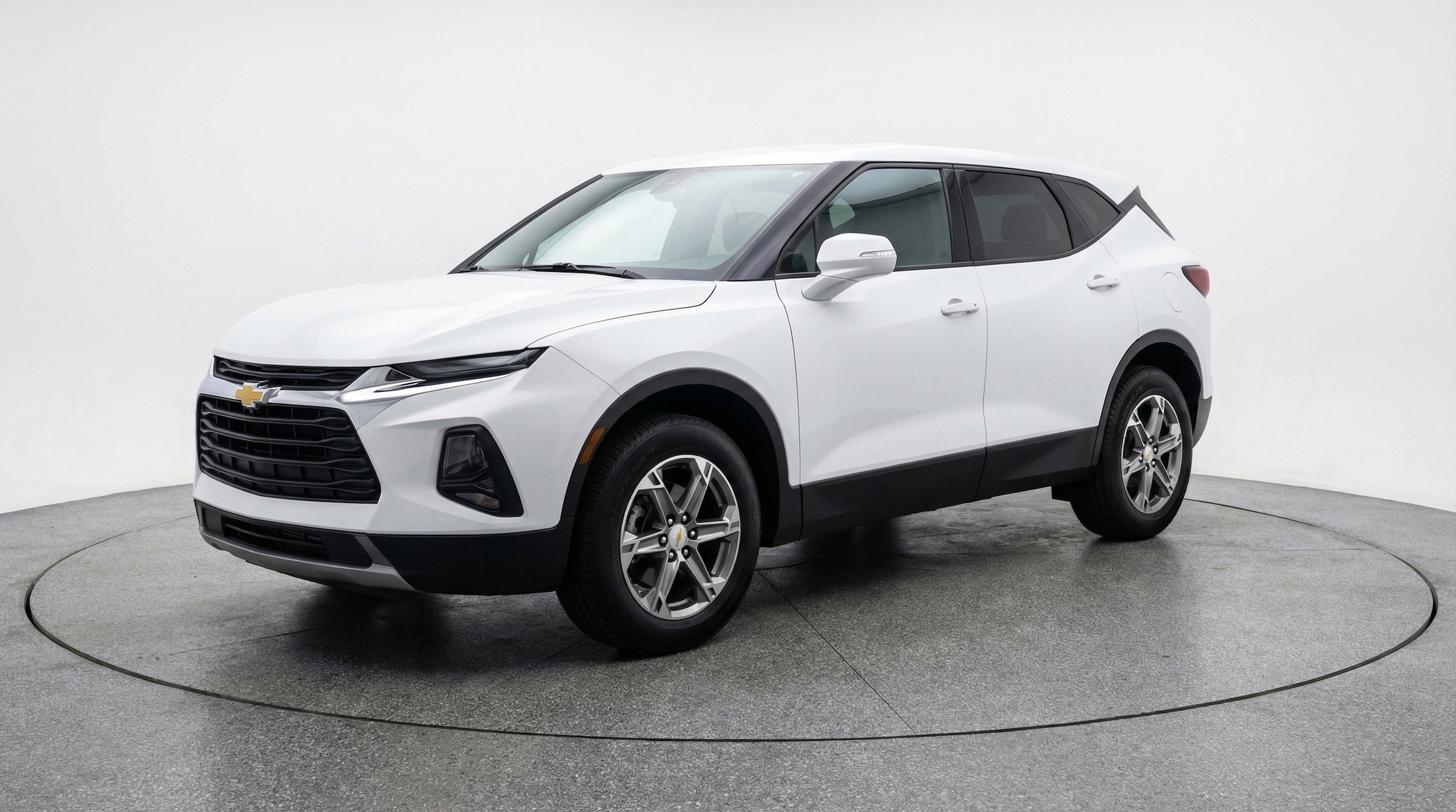 Thumbnail: 2025 Chevrolet Blazer - 3