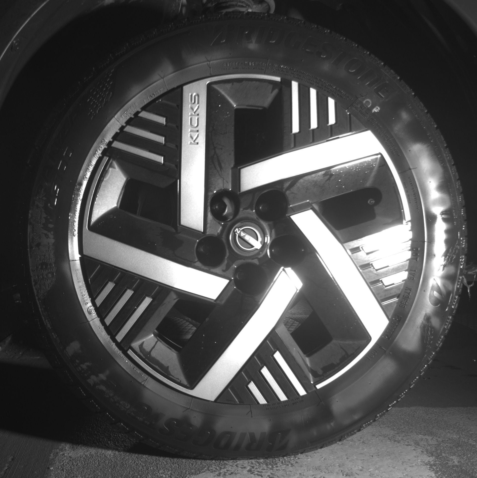 Thumbnail: 2025 Nissan Kicks - 9