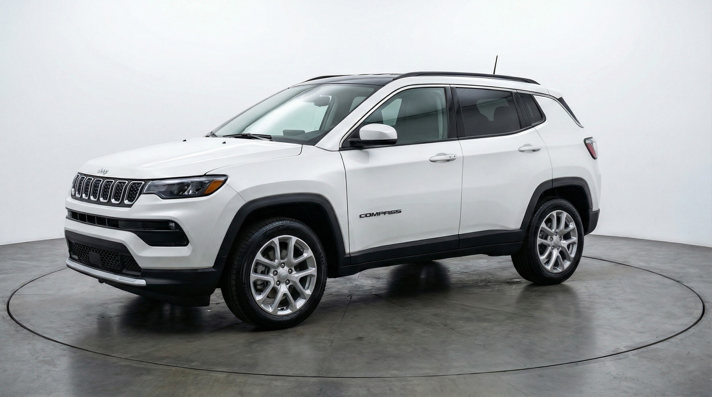 Thumbnail: 2025 Jeep Compass - 3