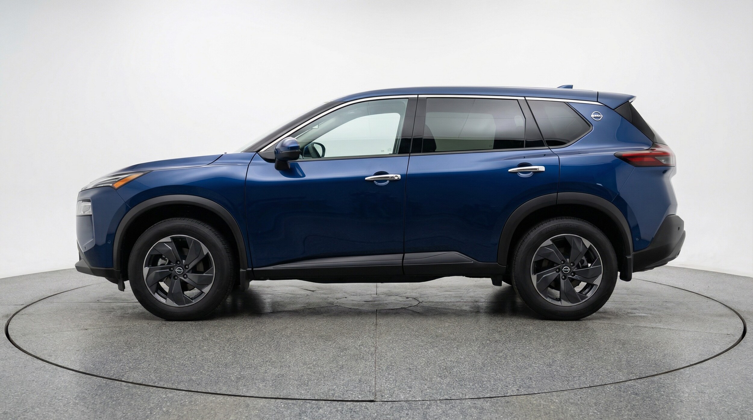 Thumbnail: 2025 Nissan Rogue - 4