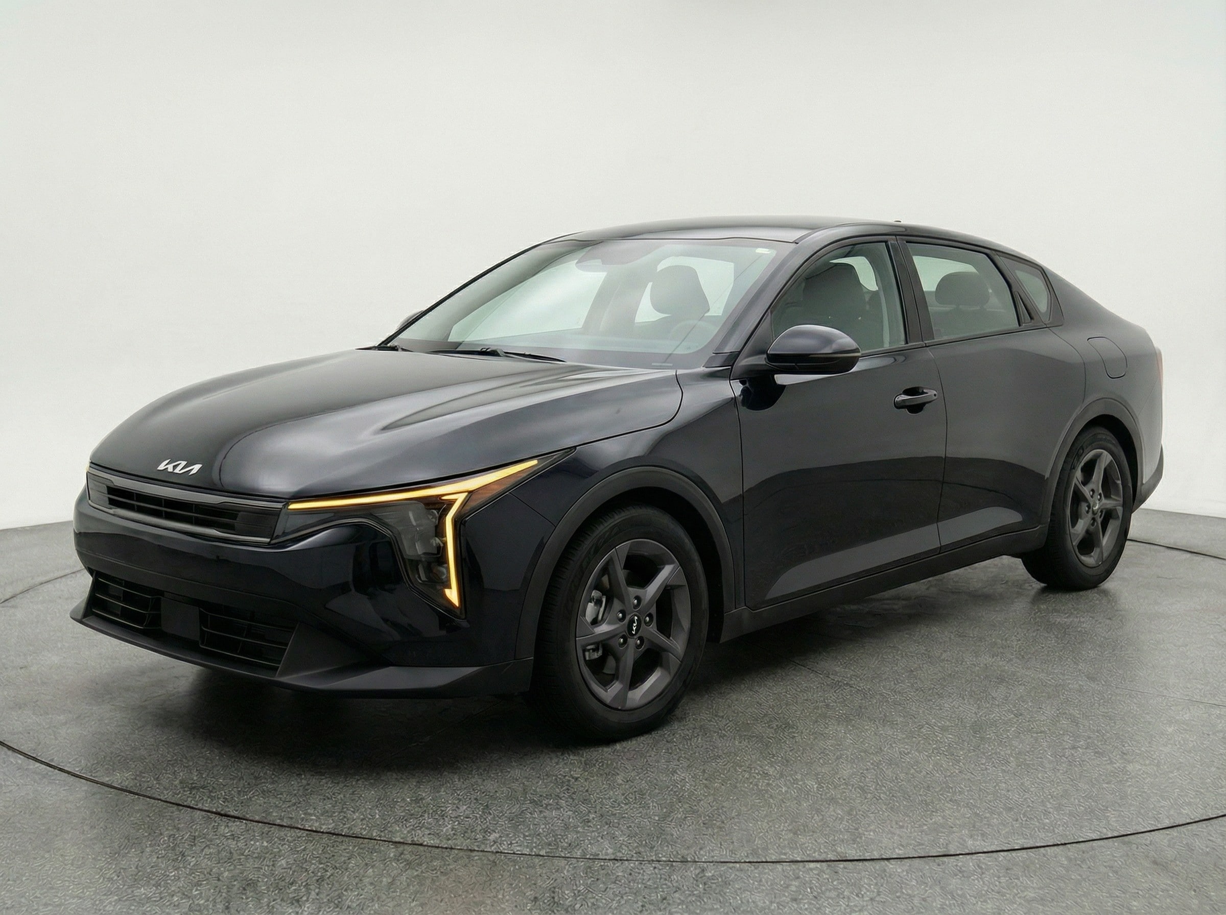 Thumbnail: 2025 Kia K4 - 3