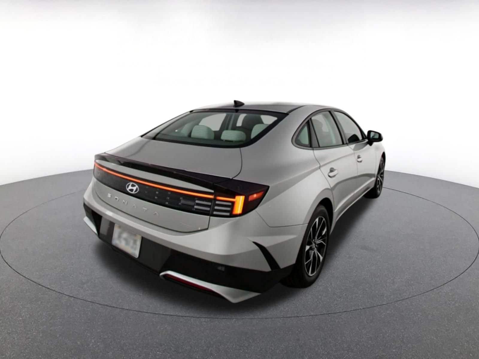 Thumbnail: 2025 Hyundai Sonata - 9