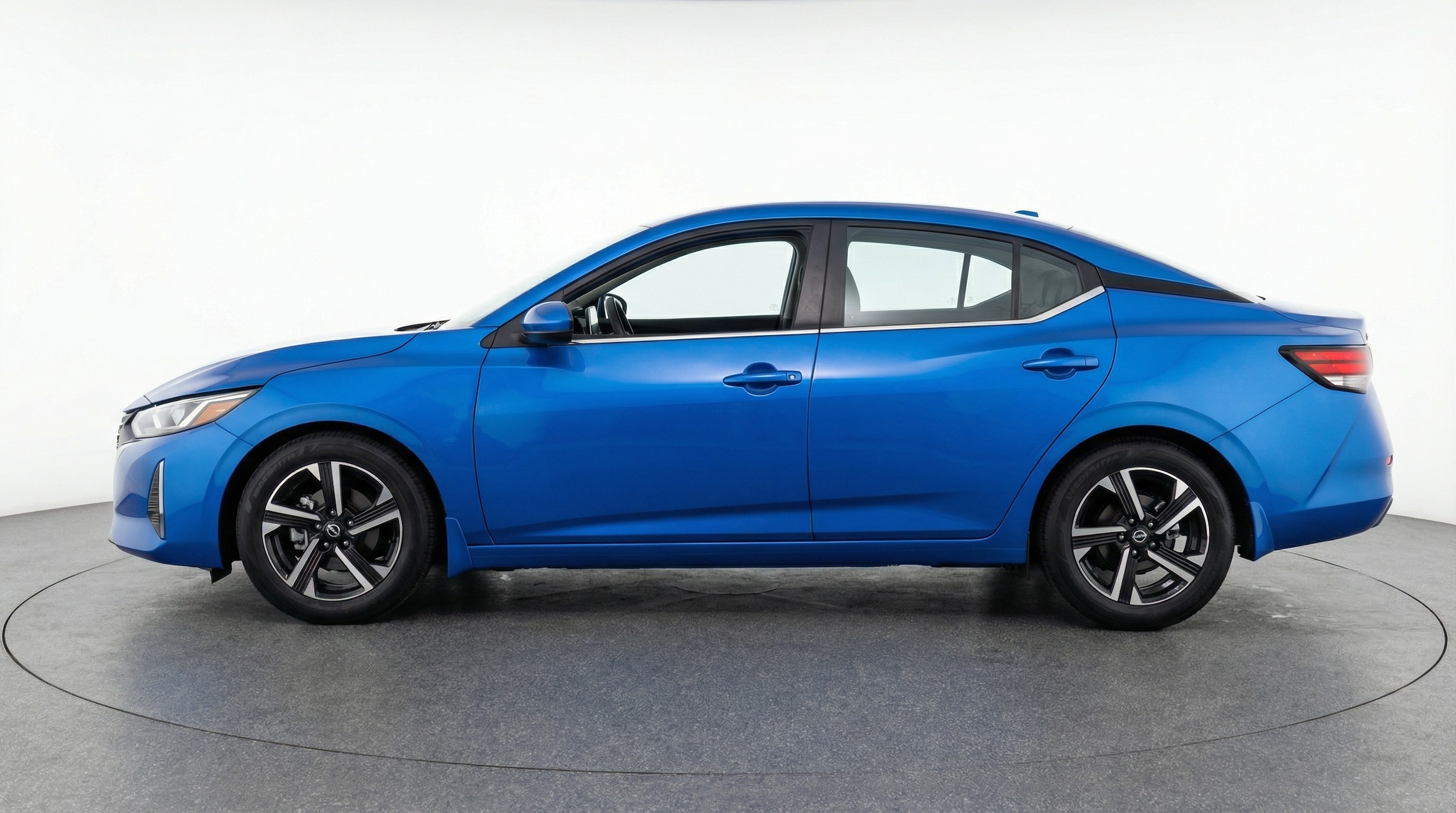 Thumbnail: 2025 Nissan Sentra - 4