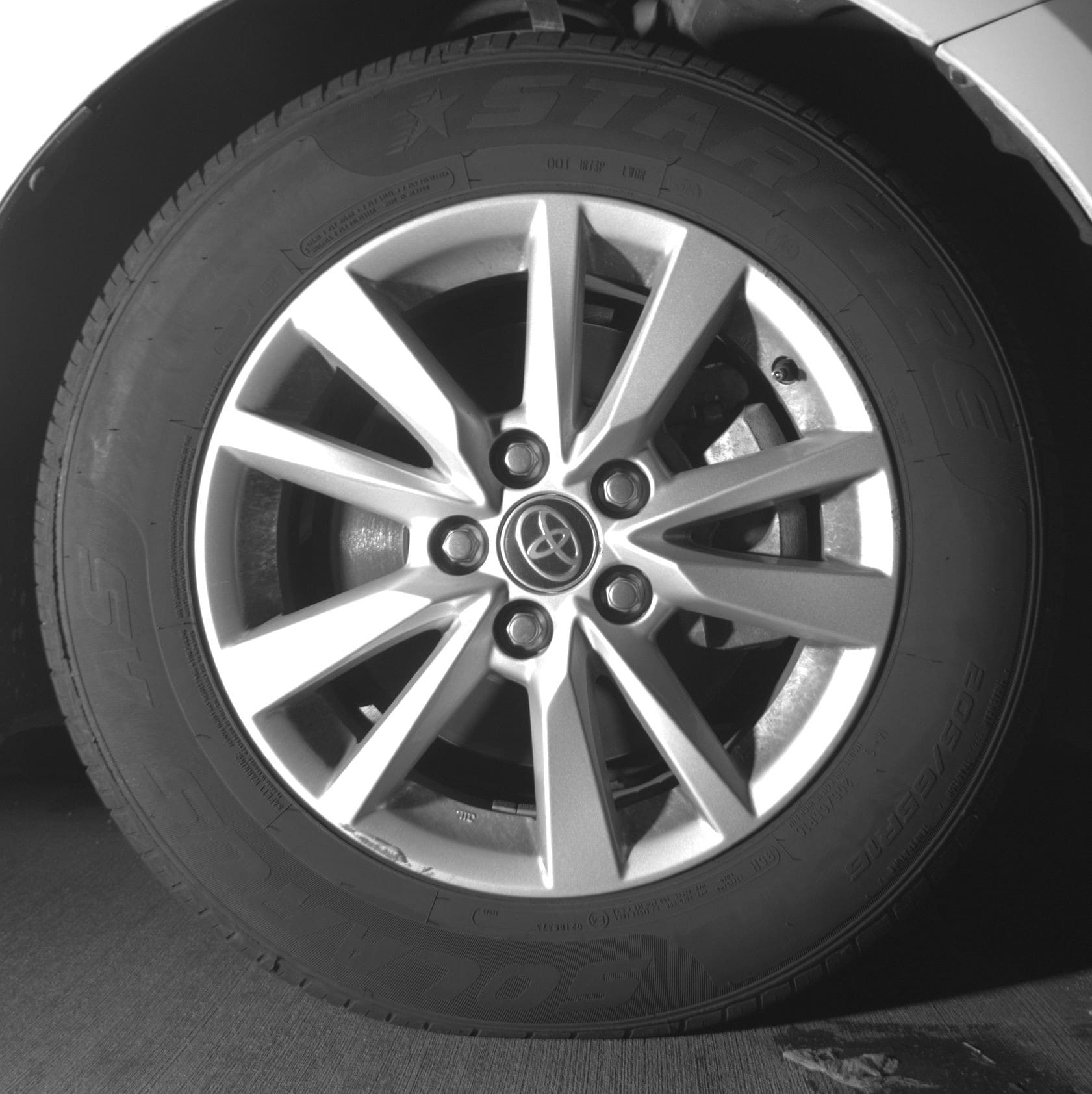 Thumbnail: 2025 Toyota Camry - 10