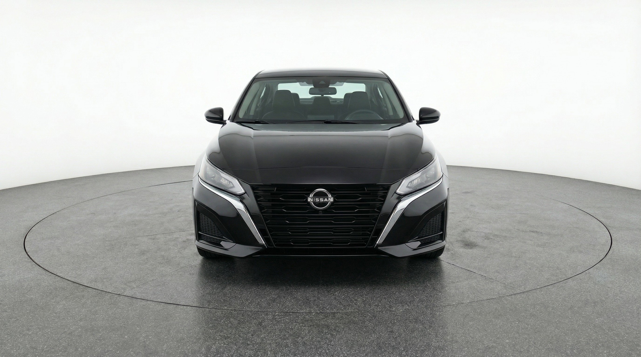 Thumbnail: 2025 Nissan Altima - 2