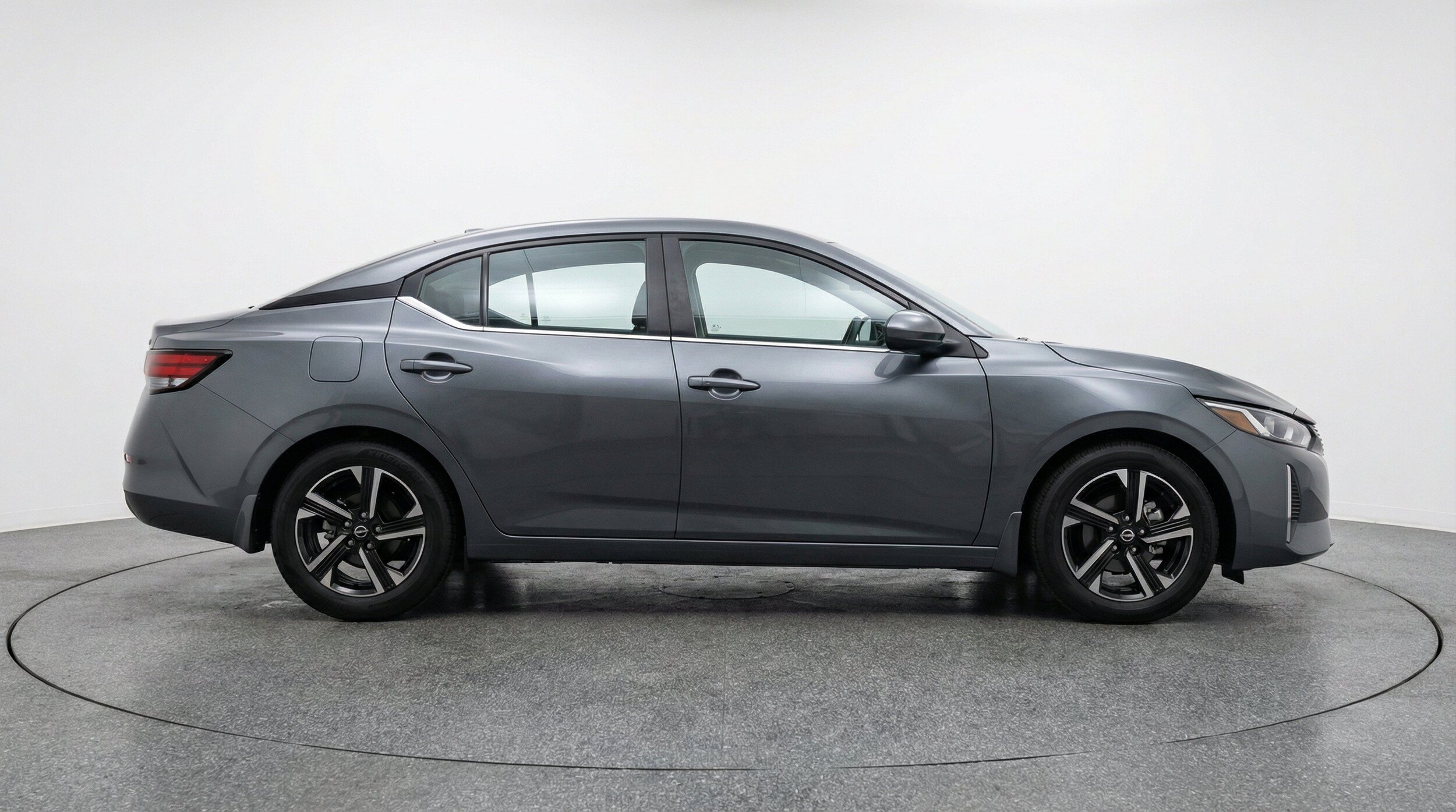 Thumbnail: 2025 Nissan Sentra - 11