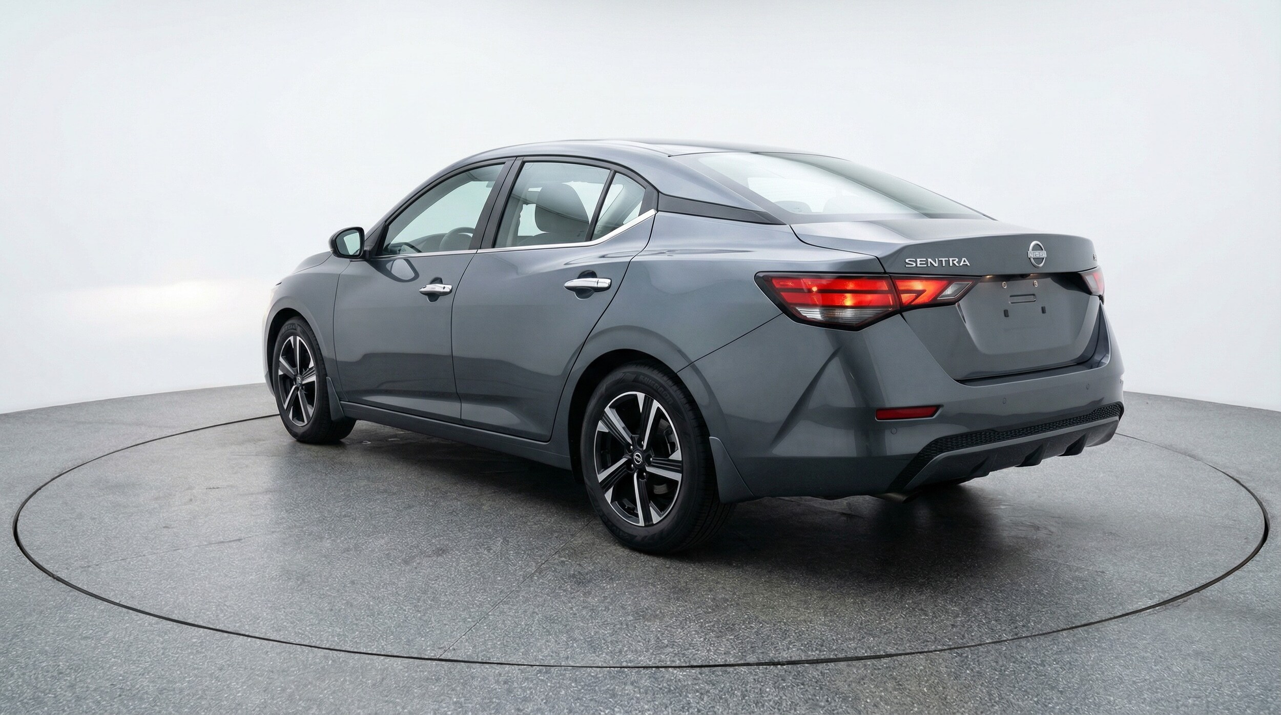 Thumbnail: 2025 Nissan Sentra - 5