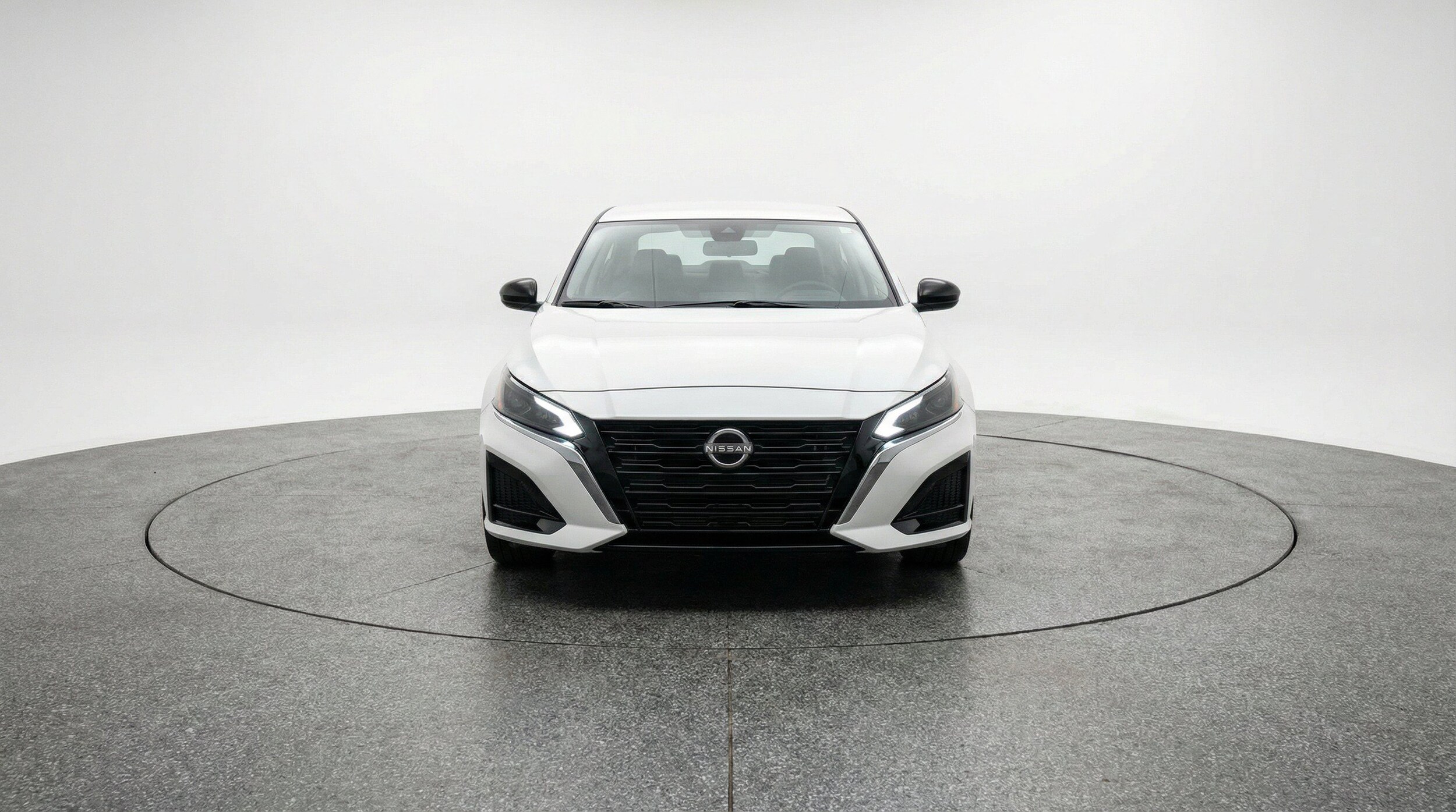 Thumbnail: 2025 Nissan Altima - 2