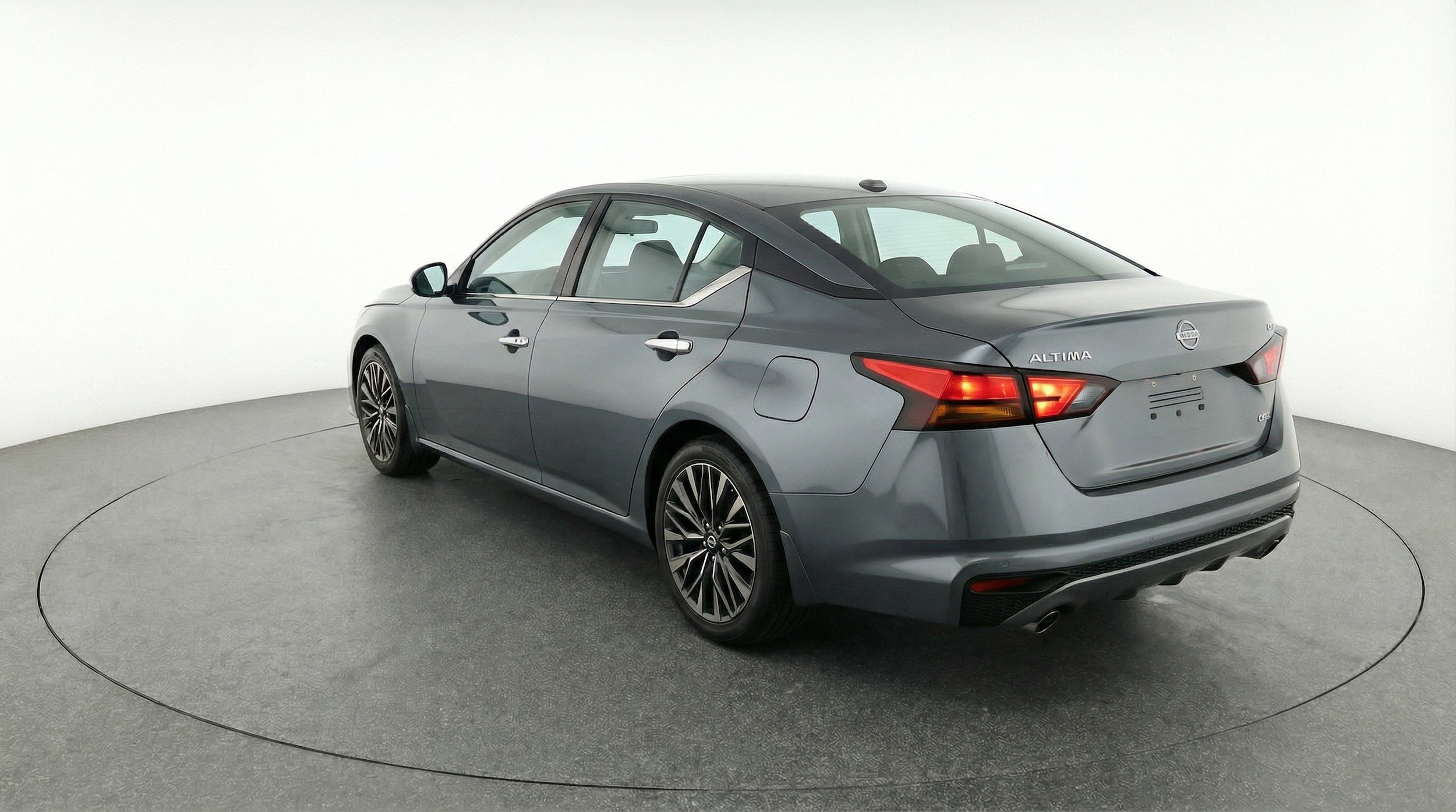 Thumbnail: 2025 Nissan Altima - 6