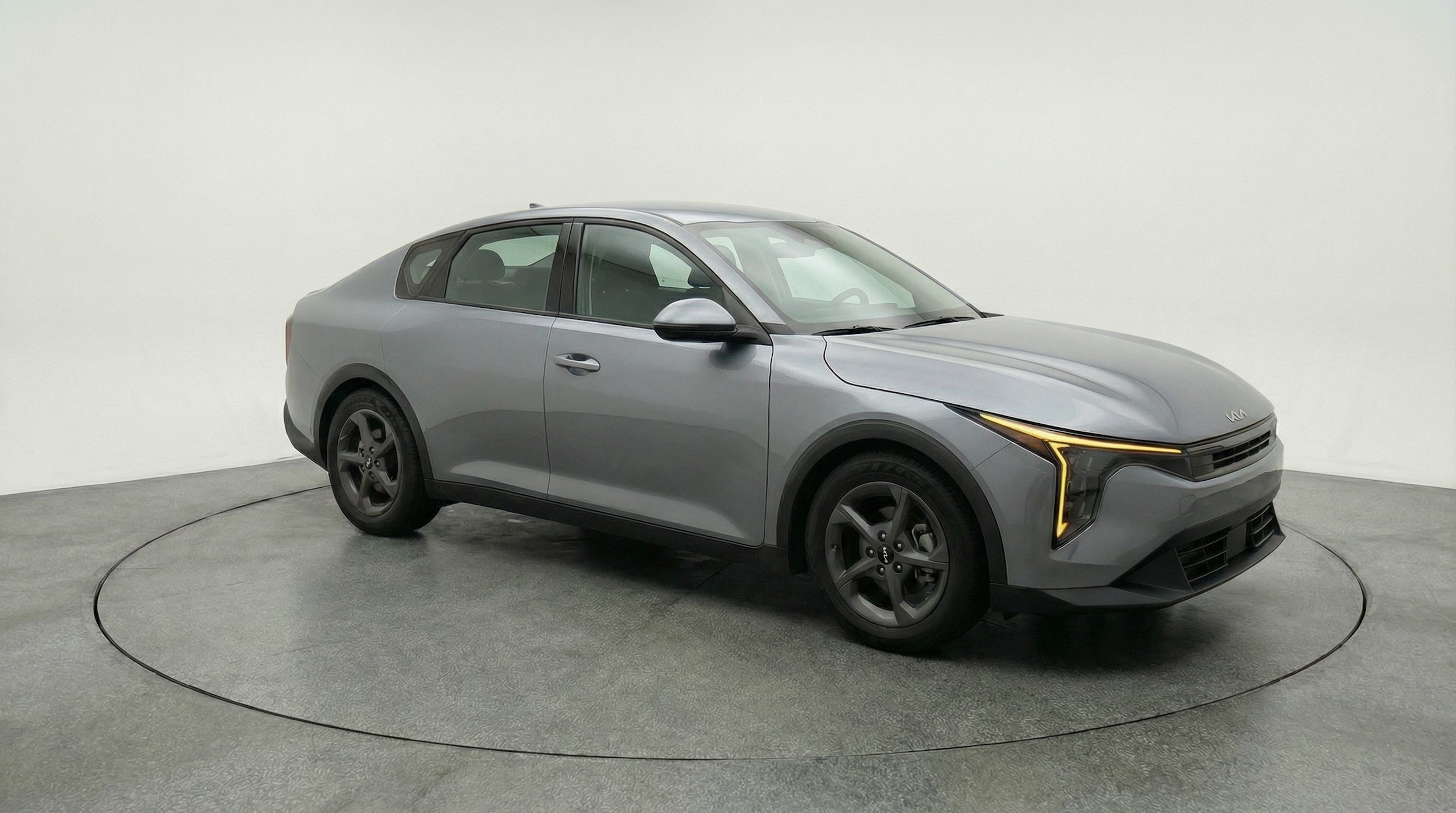 Thumbnail: 2025 Kia K4 - 1