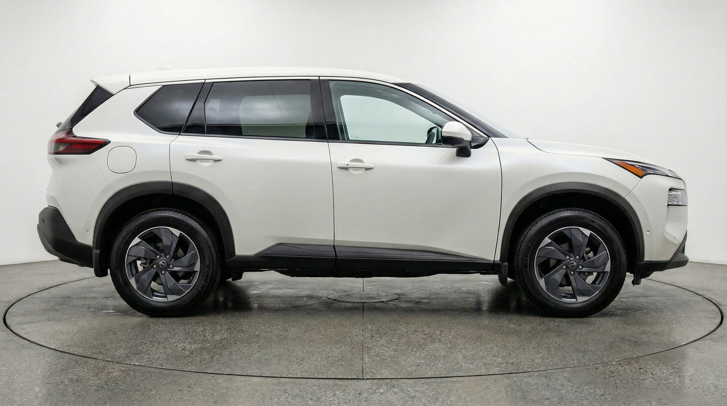 Thumbnail: 2025 Nissan Rogue - 11