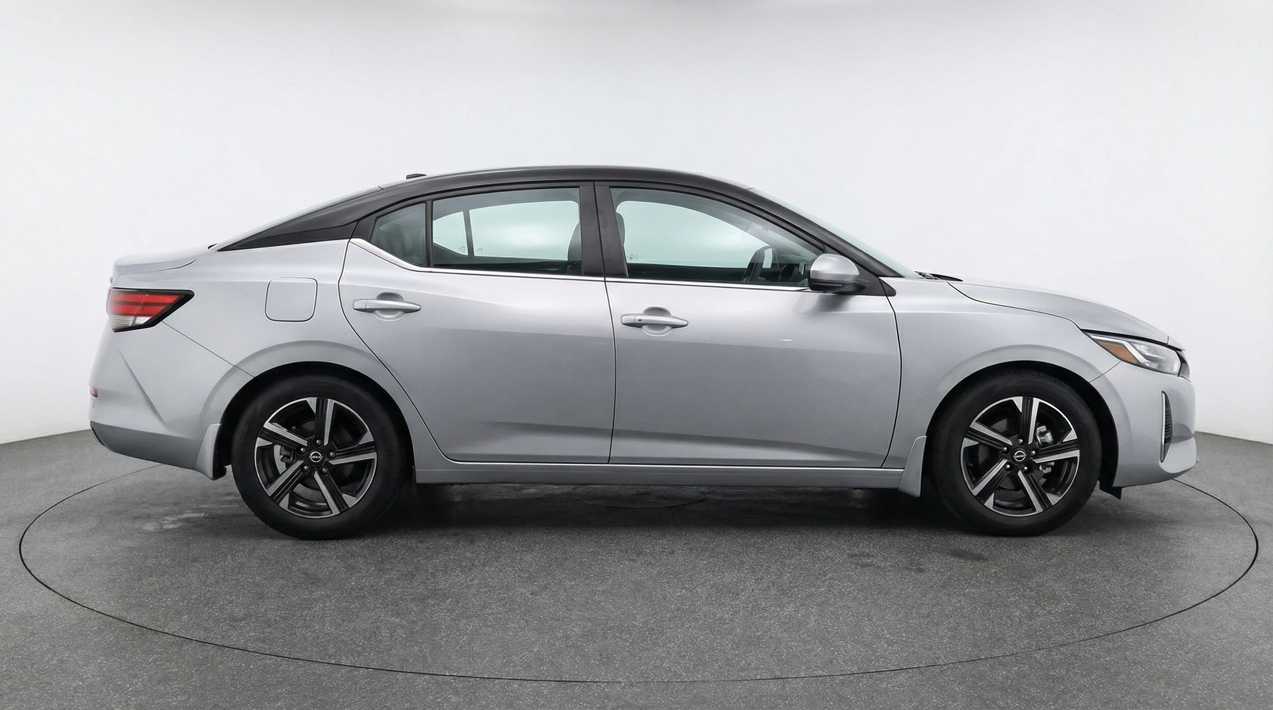 Thumbnail: 2025 Nissan Sentra - 8