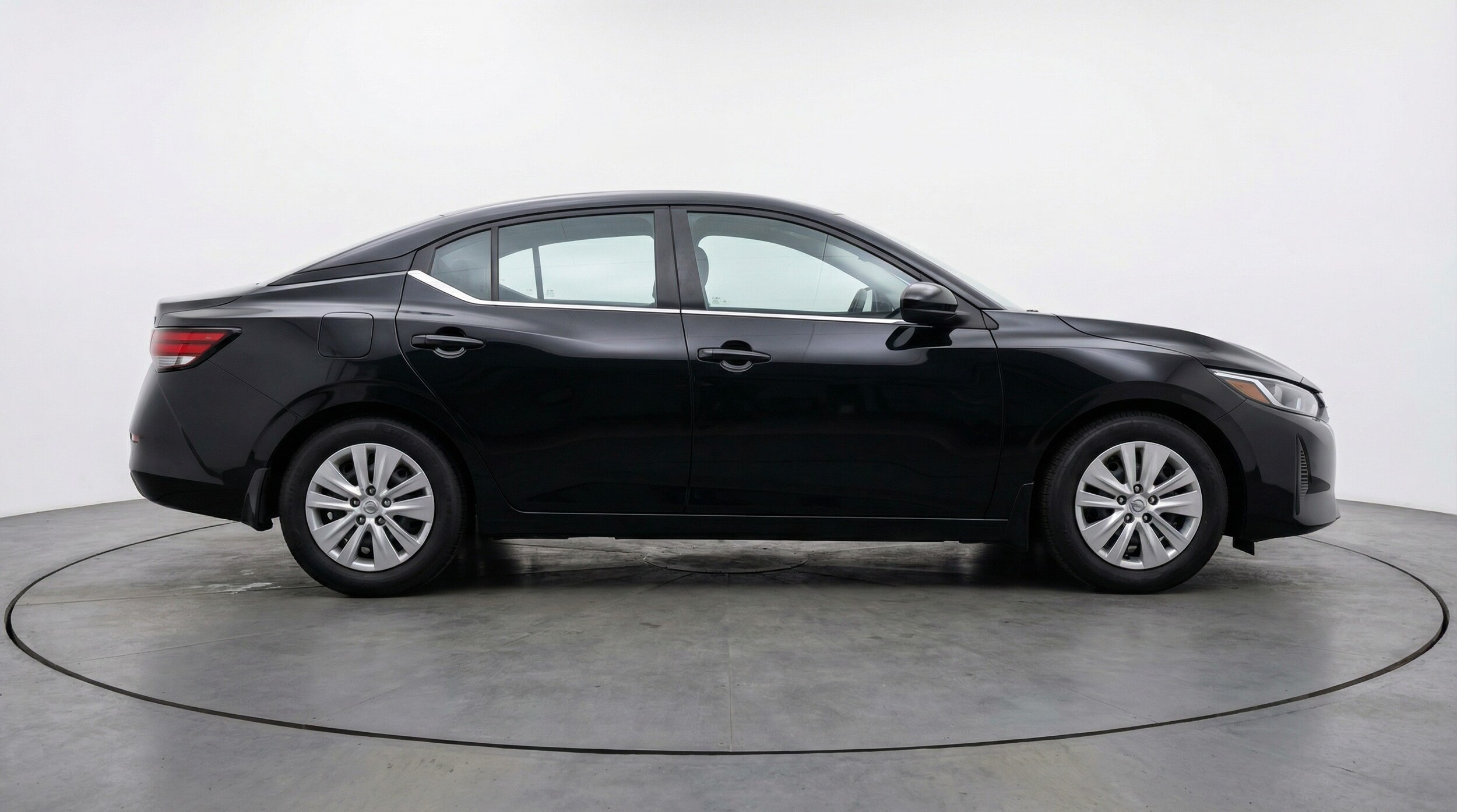 Thumbnail: 2025 Nissan Sentra - 8