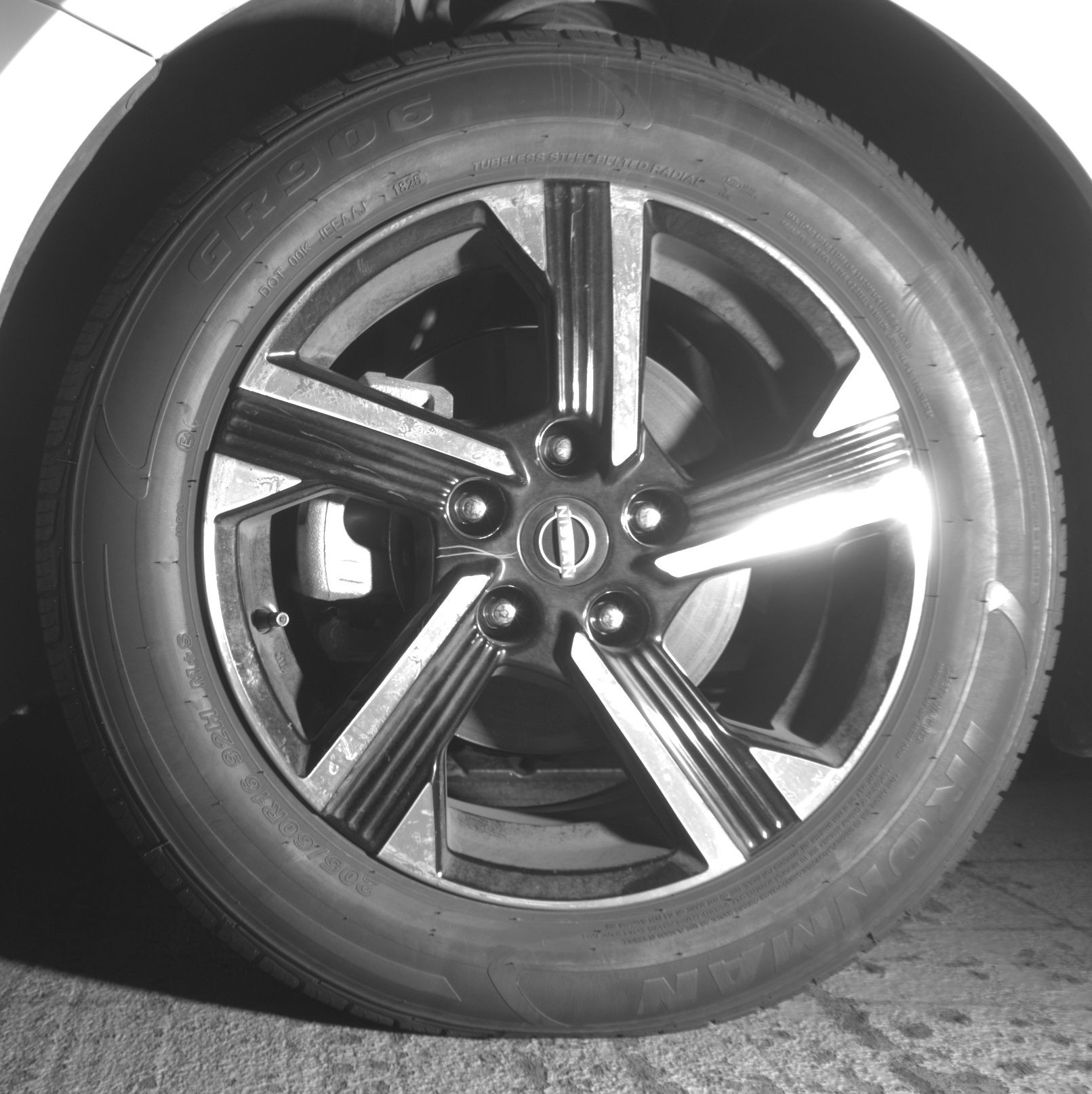 Thumbnail: 2025 Nissan Sentra - 9