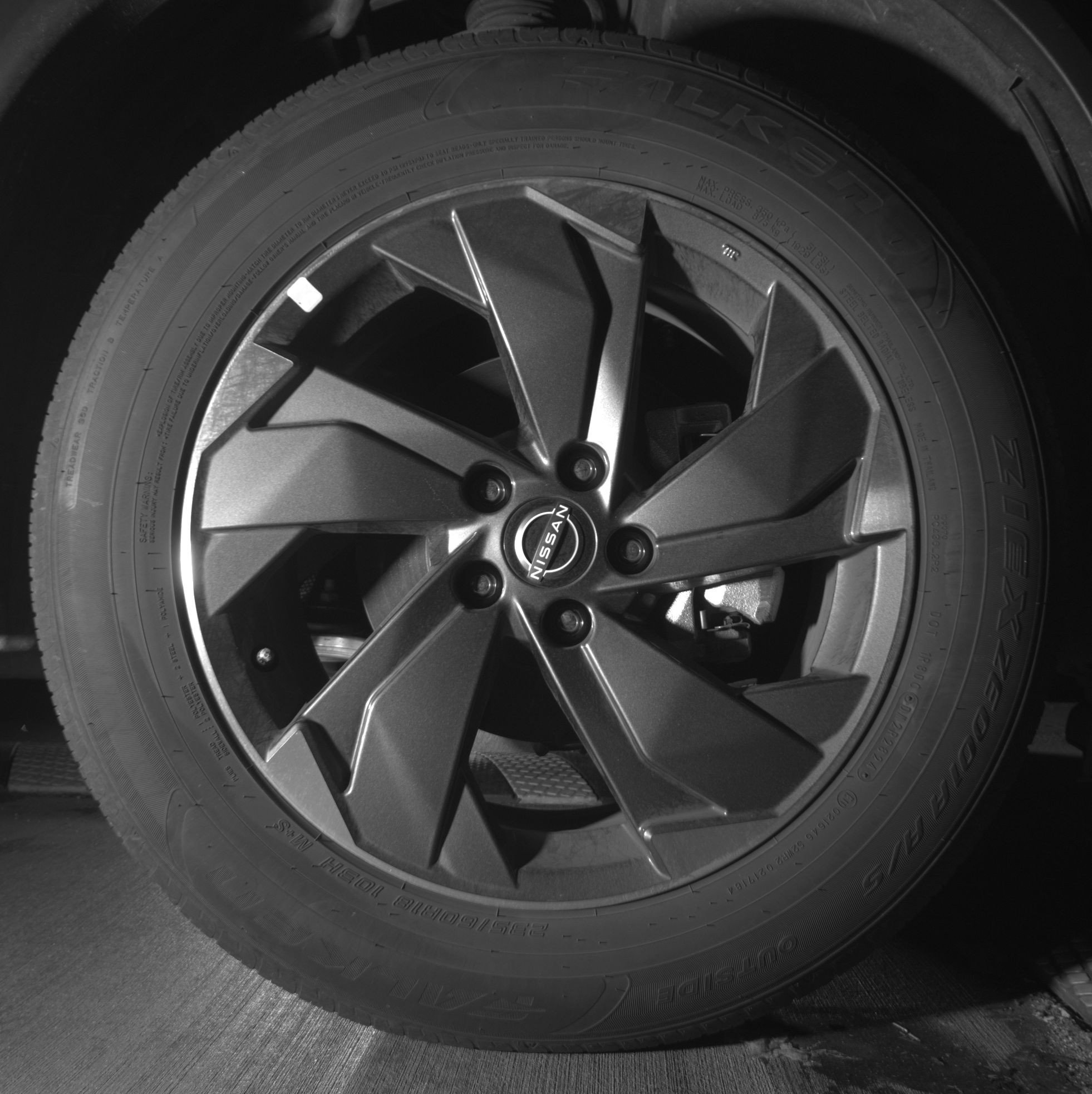 Thumbnail: 2025 Nissan Rogue - 13