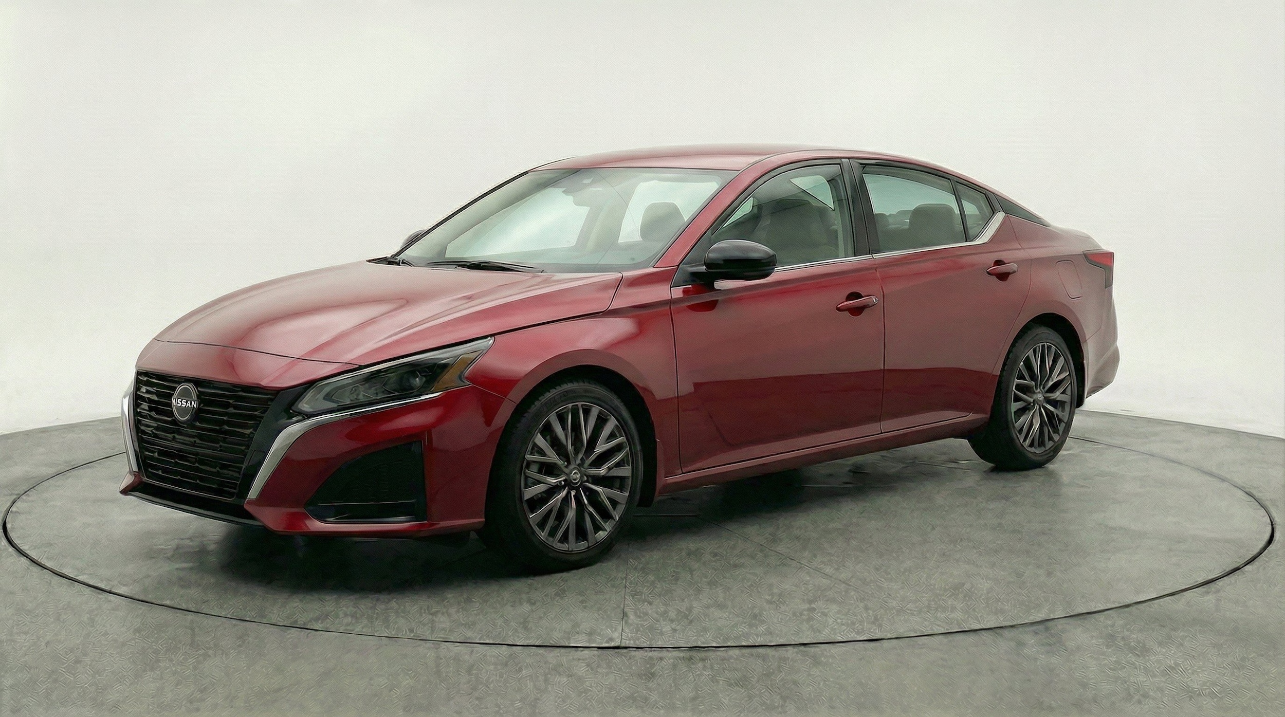 Thumbnail: 2025 Nissan Altima - 3