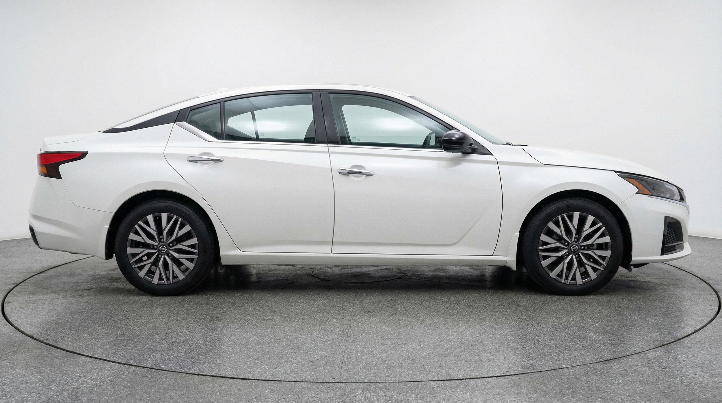 Thumbnail: 2025 Nissan Altima - 11