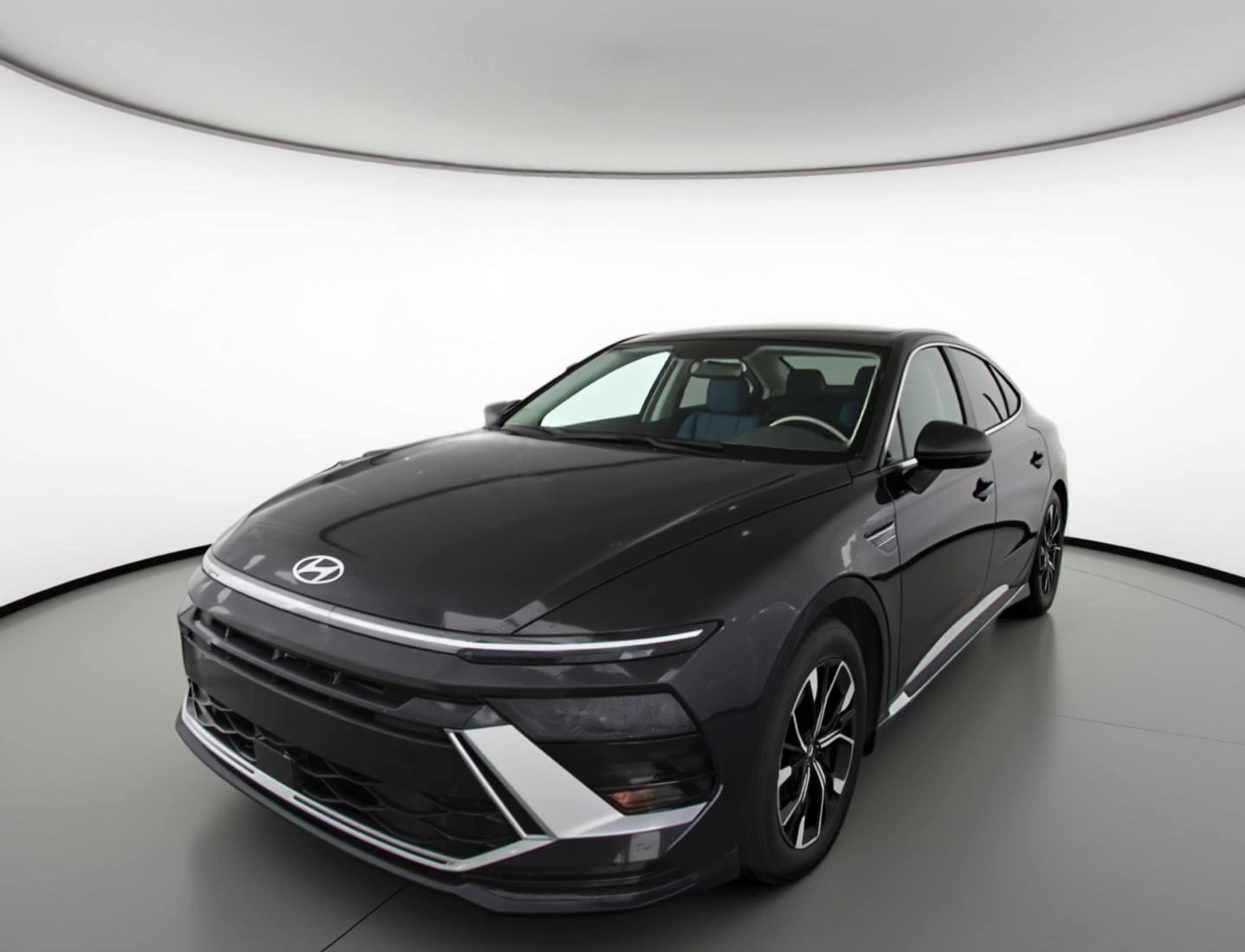 Thumbnail: 2025 Hyundai Sonata - 3